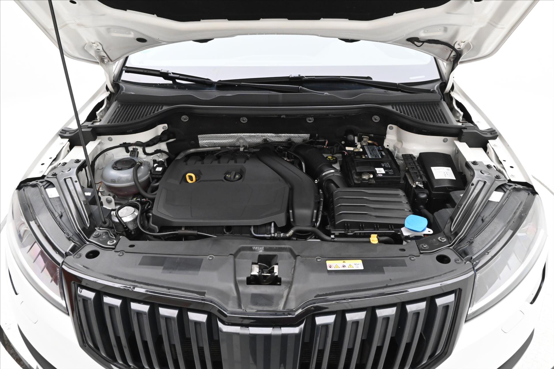 Hlavní fotografie vozu Škoda Karoq 1,5 TSi 110kW Sportline Business Záruka až 5 let (9)