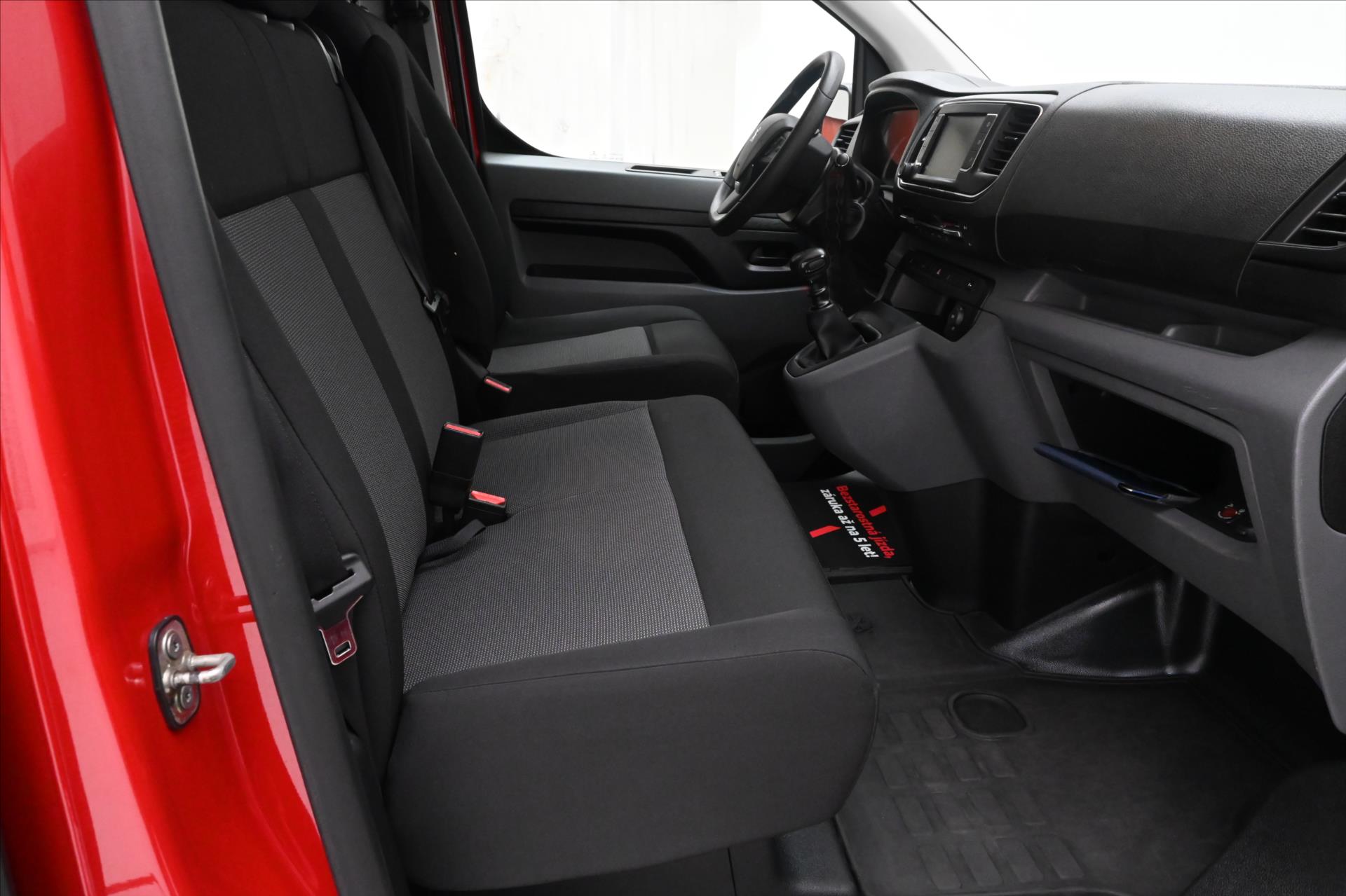 Hlavní fotografie vozu Peugeot Expert 2,0 BlueHDi 110kW LONG Záruka až 5 let (14)