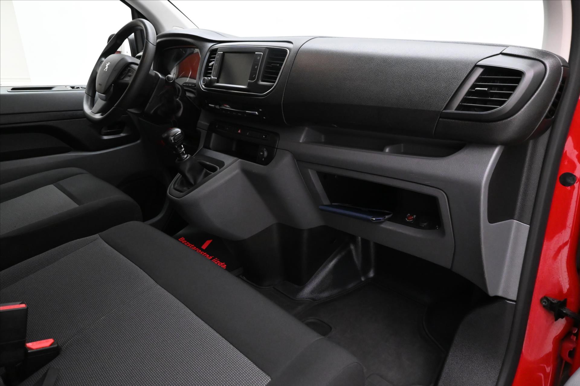 Hlavní fotografie vozu Peugeot Expert 2,0 BlueHDi 110kW LONG Záruka až 5 let (16)