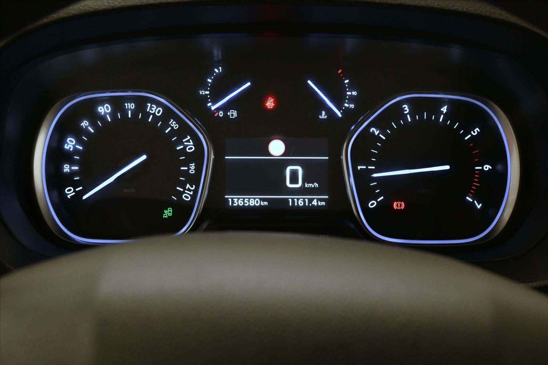 Hlavní fotografie vozu Peugeot Expert 2,0 BlueHDi 110kW LONG Záruka až 5 let (17)