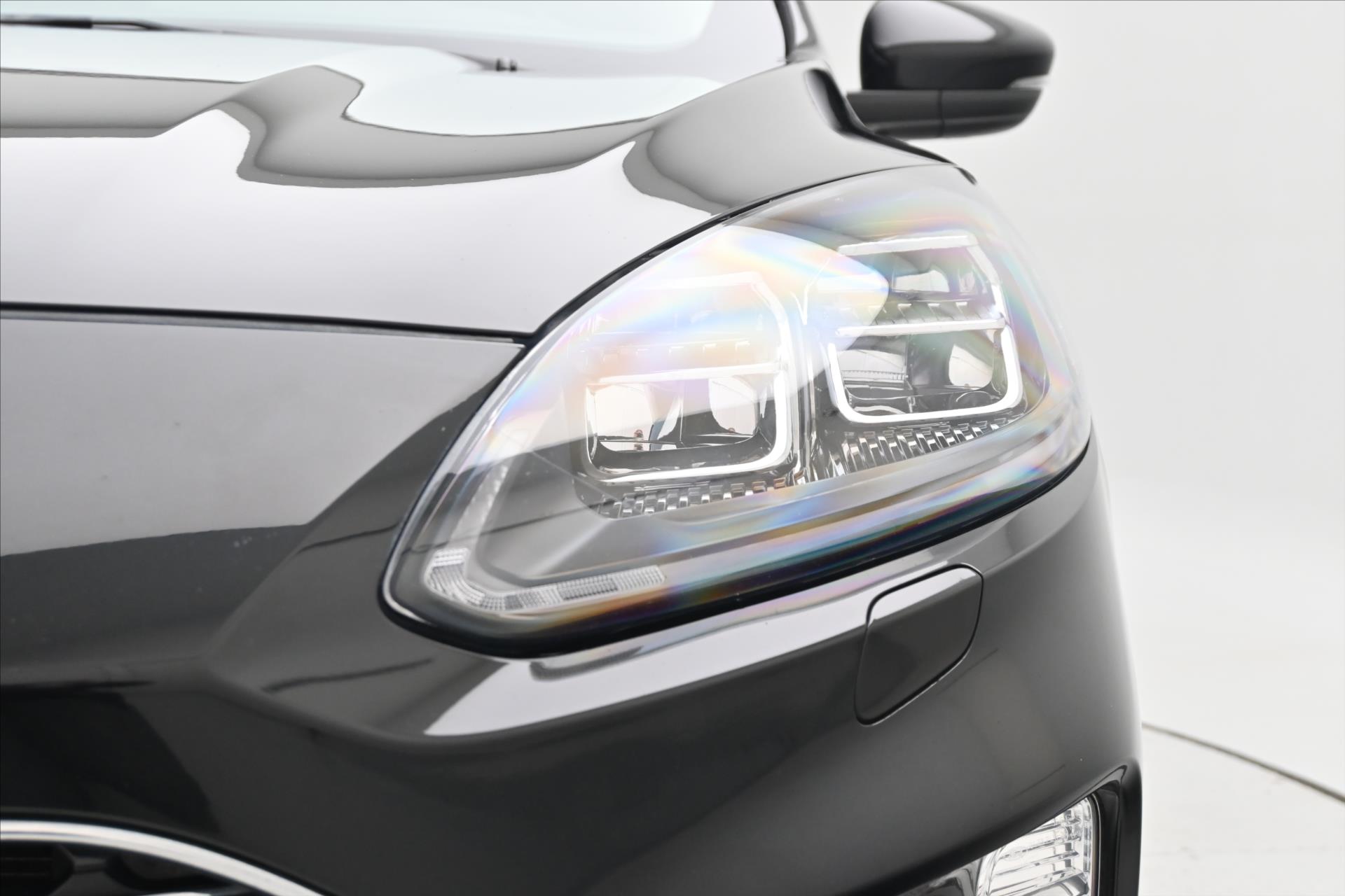 Hlavní fotografie vozu Ford Kuga 2,0 EcoBlue 140 kW AT8 AWD Záruka až 5 let (30)