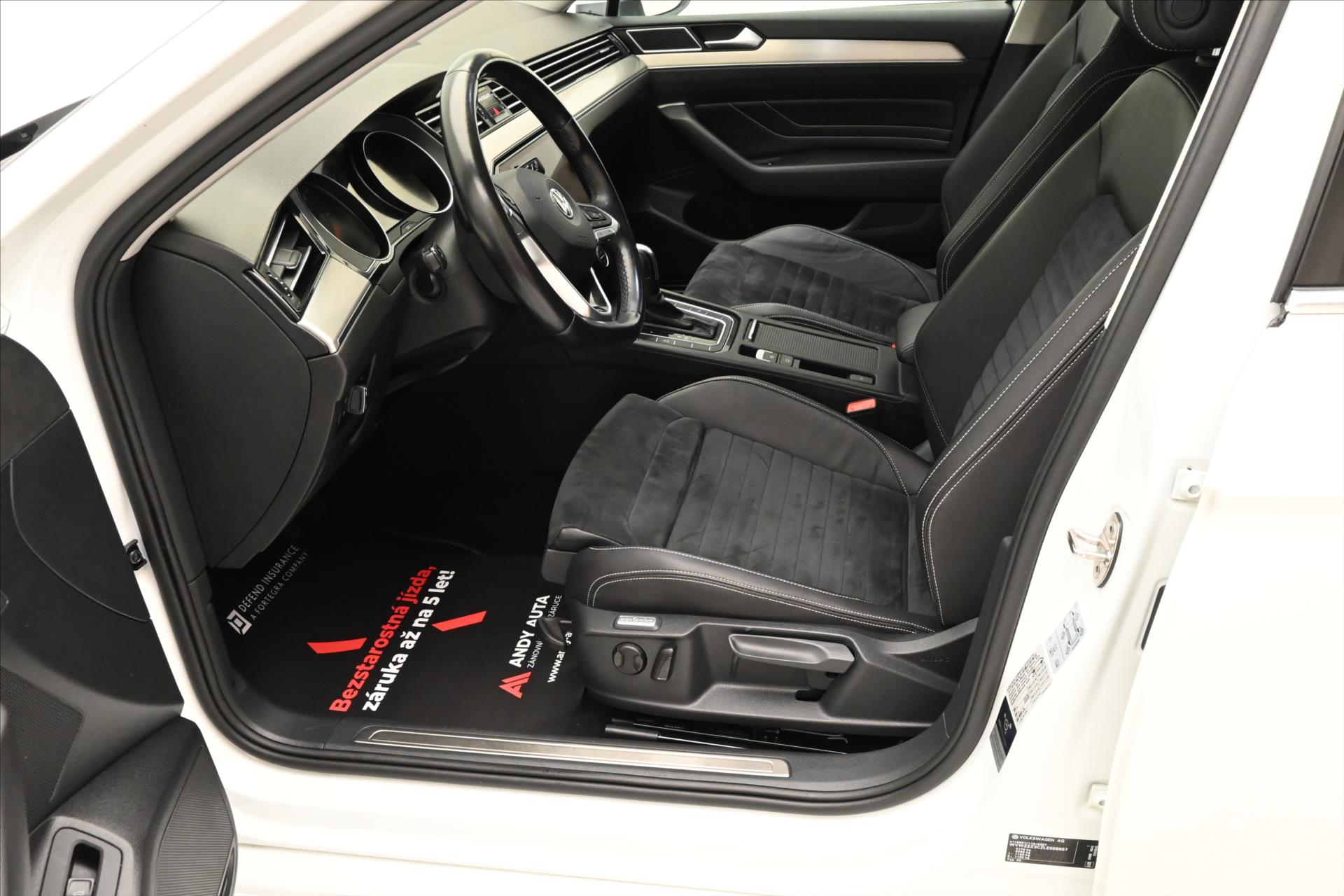 Main photo of the car Volkswagen Passat 2.0 TDI 110 kW DSG Elegance Warranty up to 5 years (14)