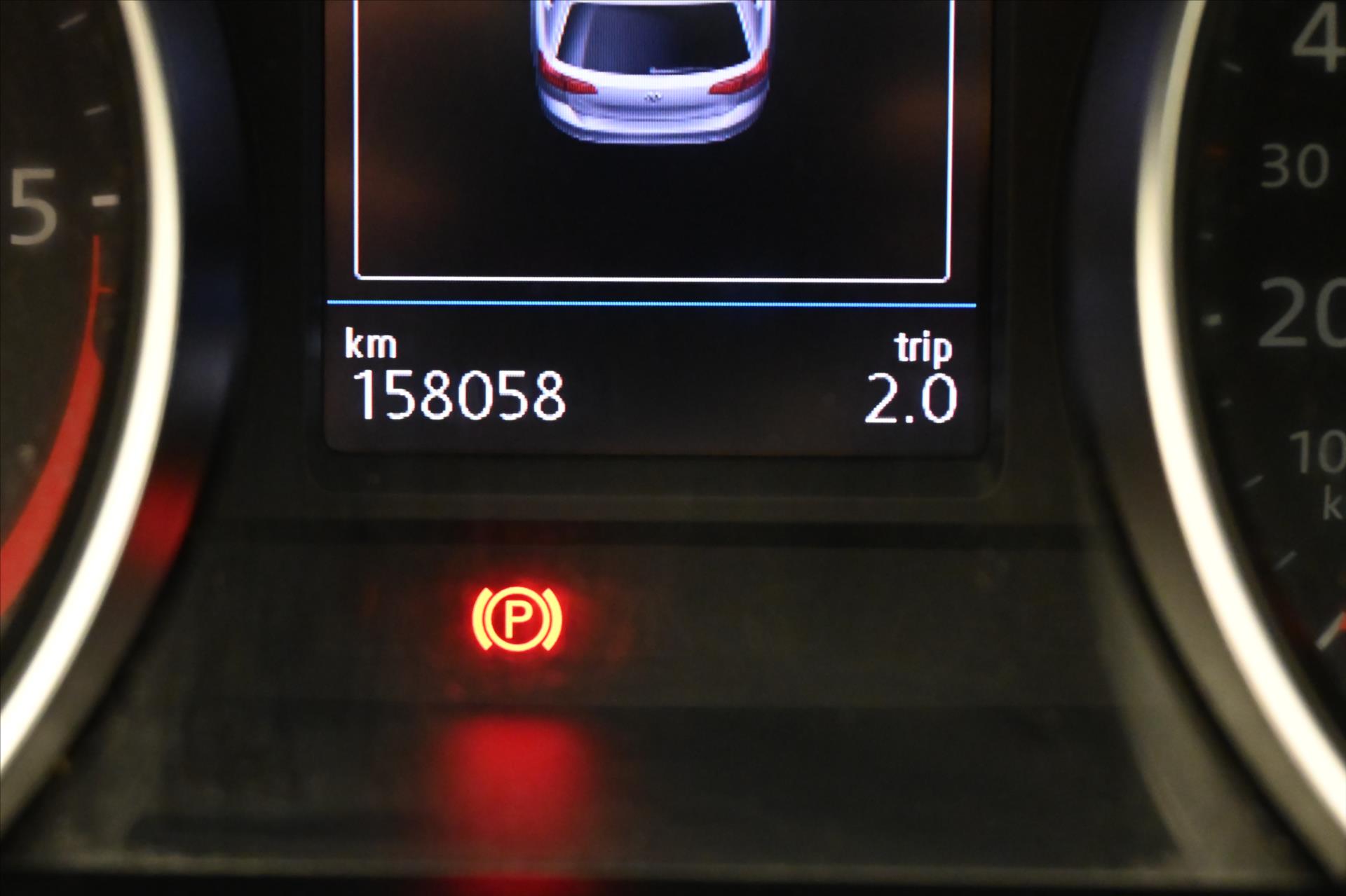 Main photo of the car Volkswagen Passat 2.0 TDI 110 kW DSG Elegance Warranty up to 5 years (18)