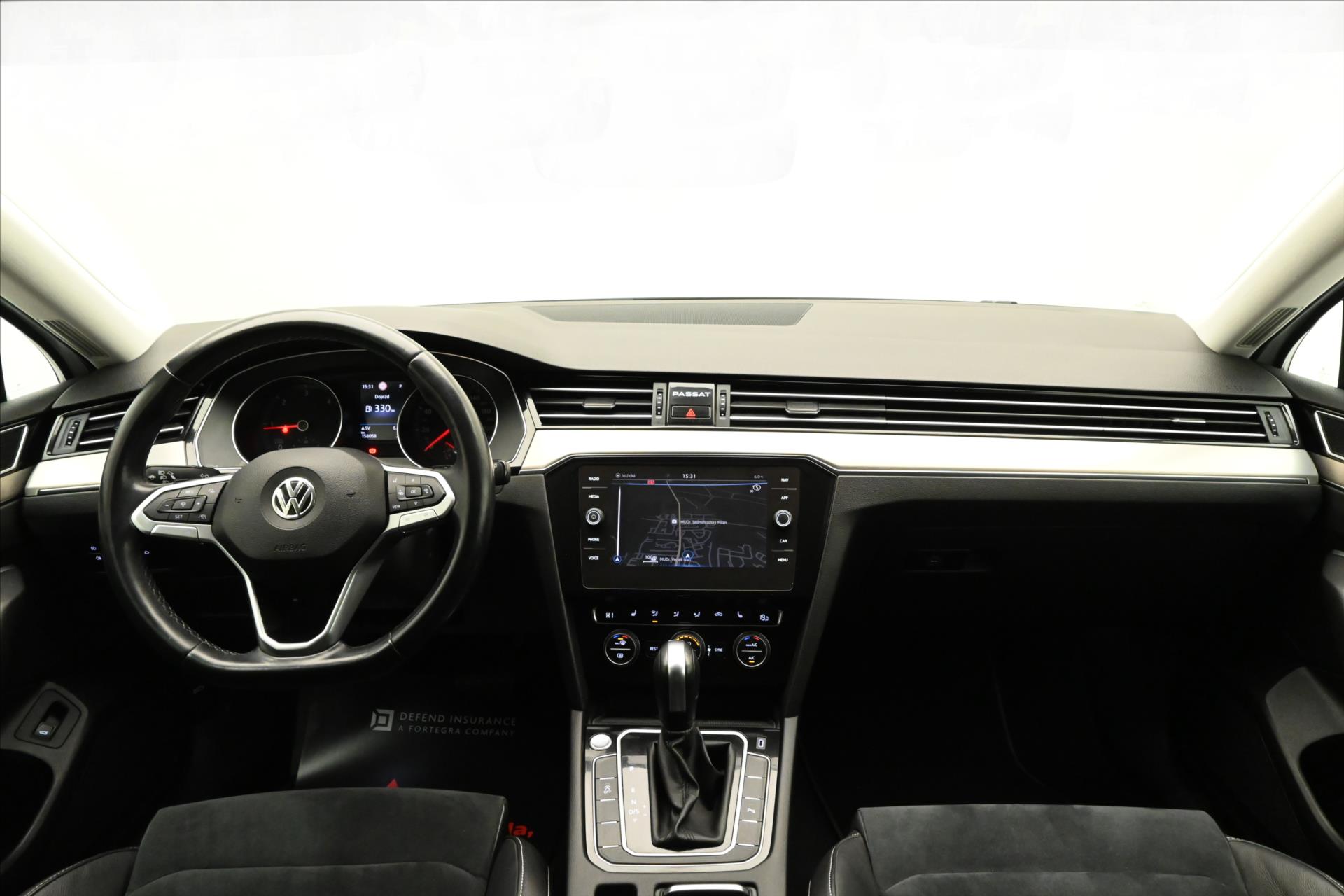 Hlavní fotografie vozu Volkswagen Passat 2,0 TDI 110 kW DSG Elegance Záruka až 5 let (16)