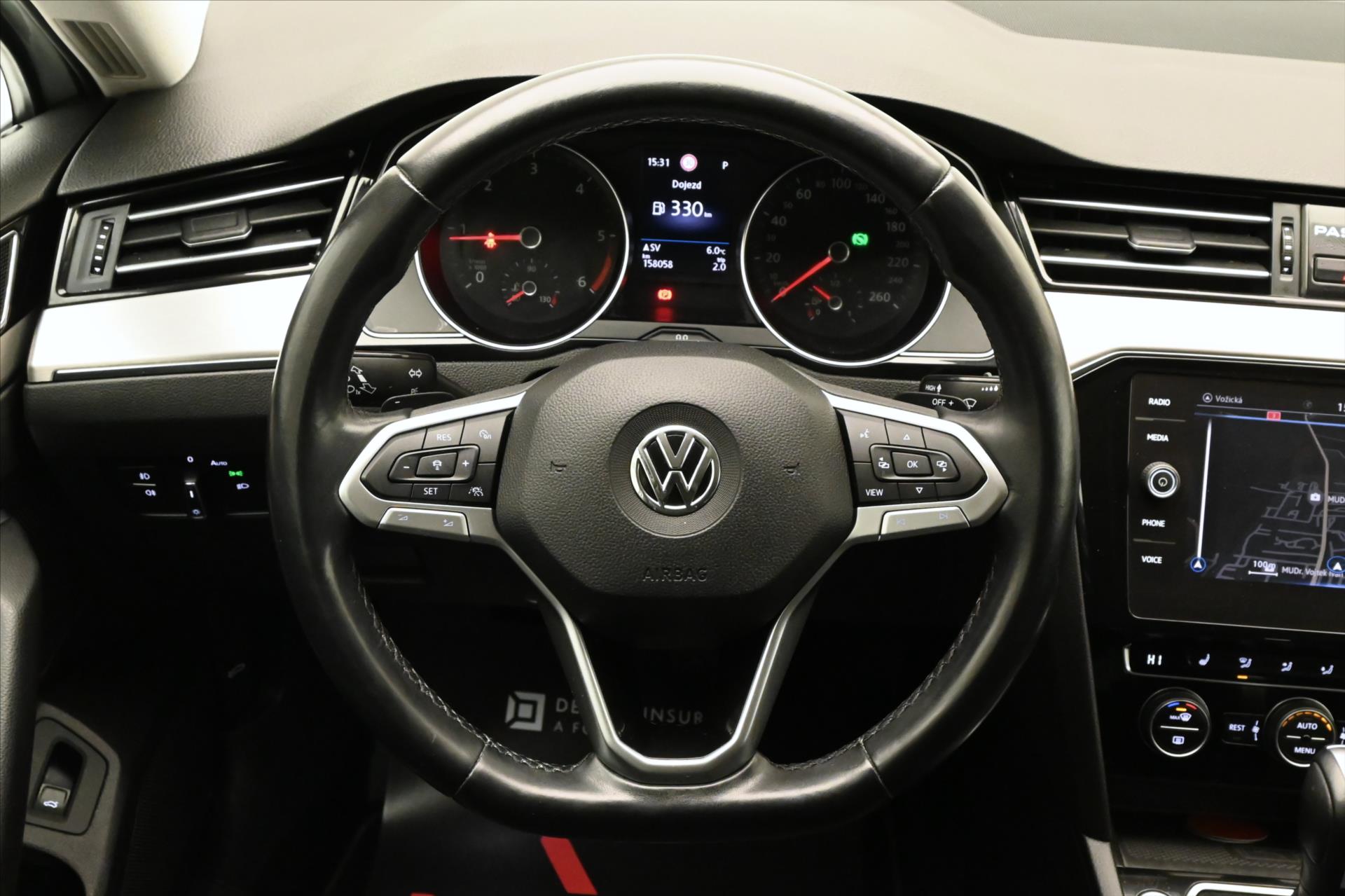 Hlavní fotografie vozu Volkswagen Passat 2,0 TDI 110 kW DSG Elegance Záruka až 5 let (19)