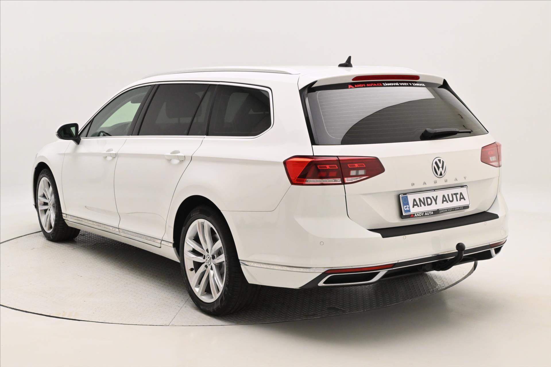 Main photo of the car Volkswagen Passat 2.0 TDI 110 kW DSG Elegance Warranty up to 5 years (8)
