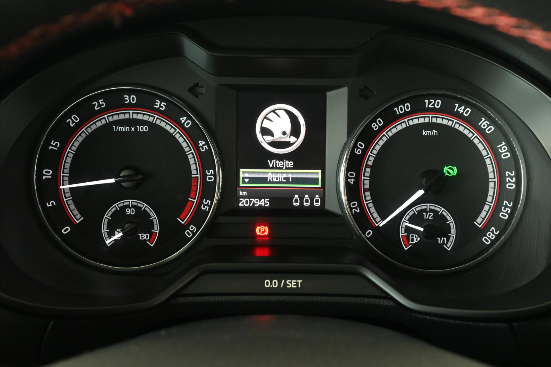 Main photo of the car Skoda Octavia 2.0 RS TDI 135 kW DSG 4x4 Warranty up to 5 years (14)