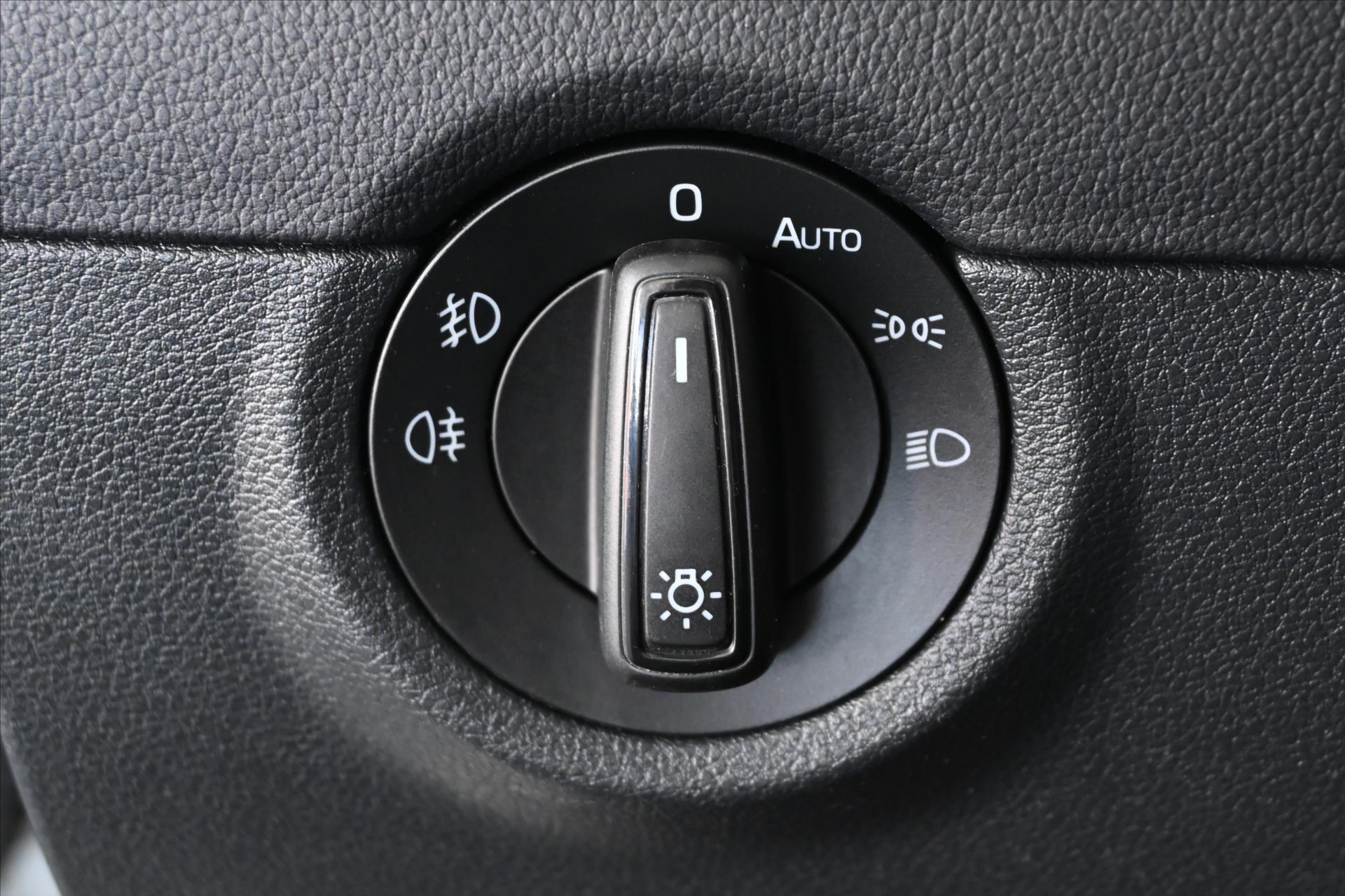 Main photo of the car Skoda Octavia 2.0 RS TDI 135 kW DSG 4x4 Warranty up to 5 years (33)