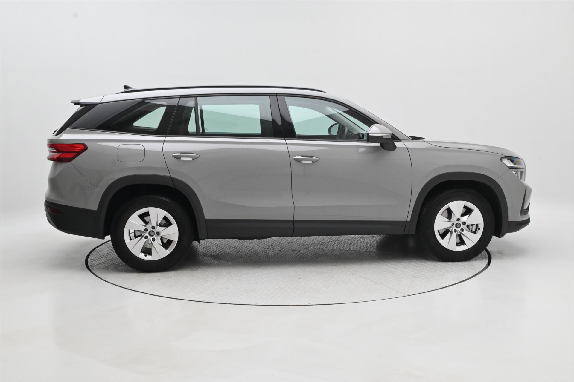 Hlavní fotografie vozu Škoda Kodiaq 1,5 110kW DSG SELECTION Záruka až 5 let (3)