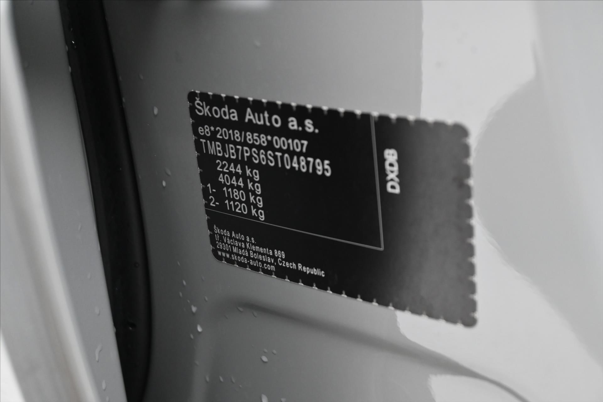 Hlavní fotografie vozu Škoda Kodiaq 1,5 TSI 110 kW DSG Selection Záruka až 5 let (12)