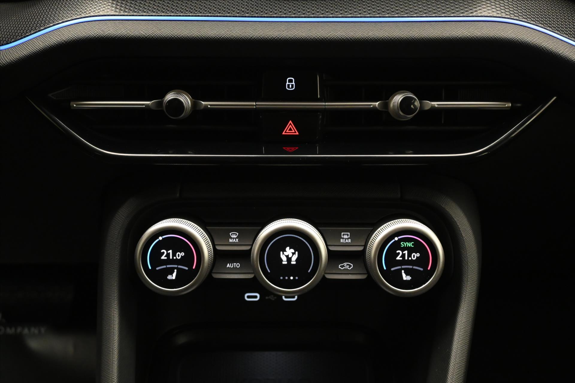 Hlavní fotografie vozu Škoda Kodiaq 1,5 TSI 110 kW DSG Selection Záruka až 5 let (26)