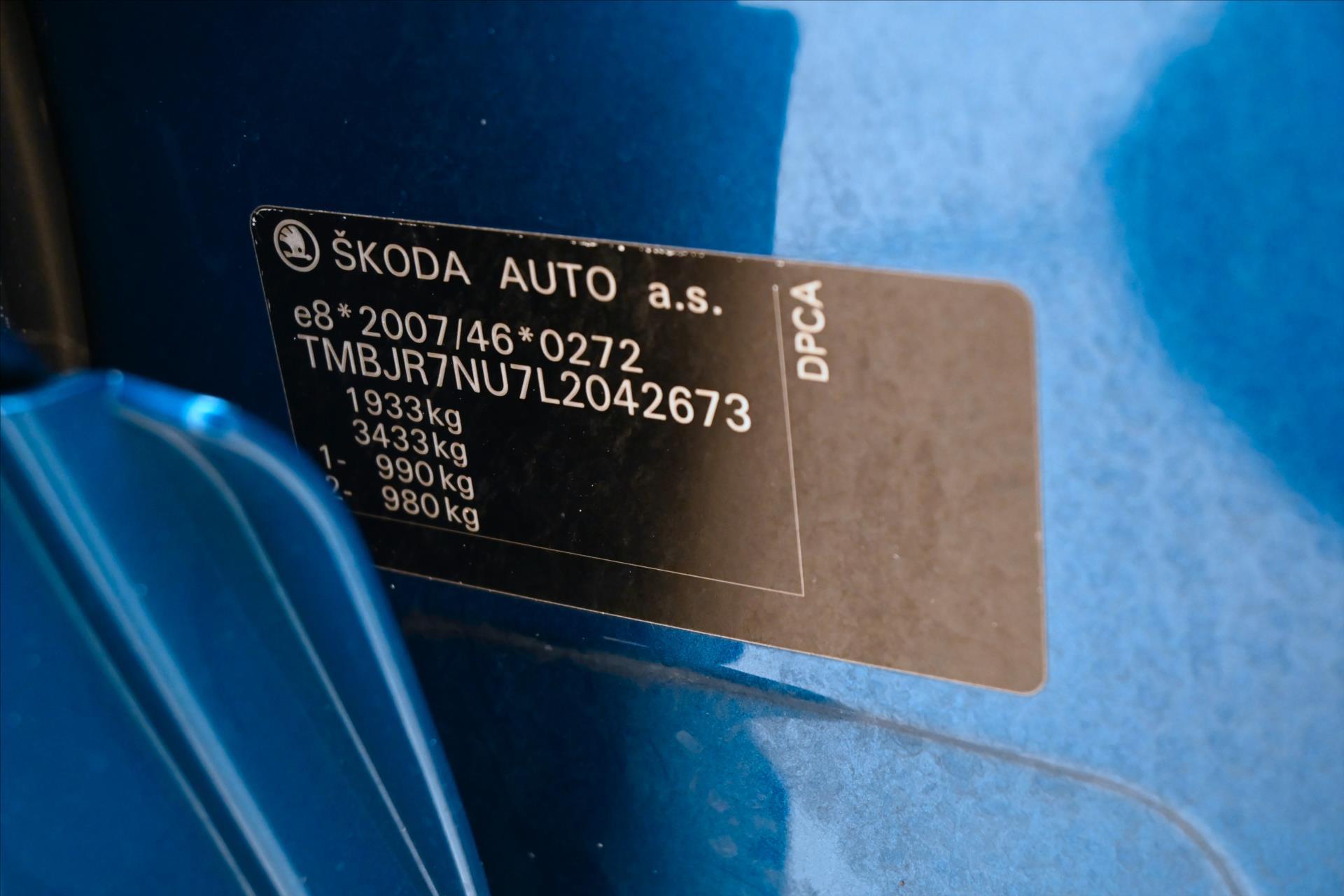 Hlavní fotografie vozu Škoda Karoq 1,5 TSI 110kW SPORTLINE Záruka až 5 let (12)