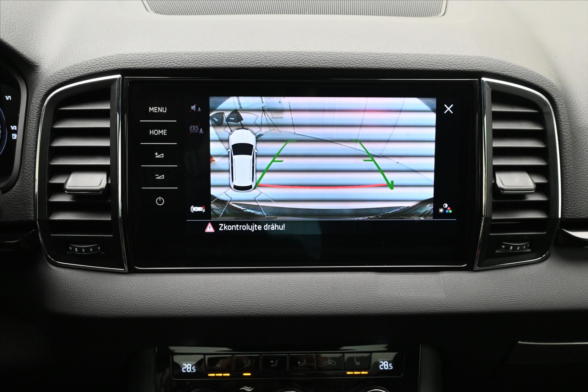 Hlavní fotografie vozu Škoda Karoq 1,5 TSI 110kW SPORTLINE Záruka až 5 let (25)