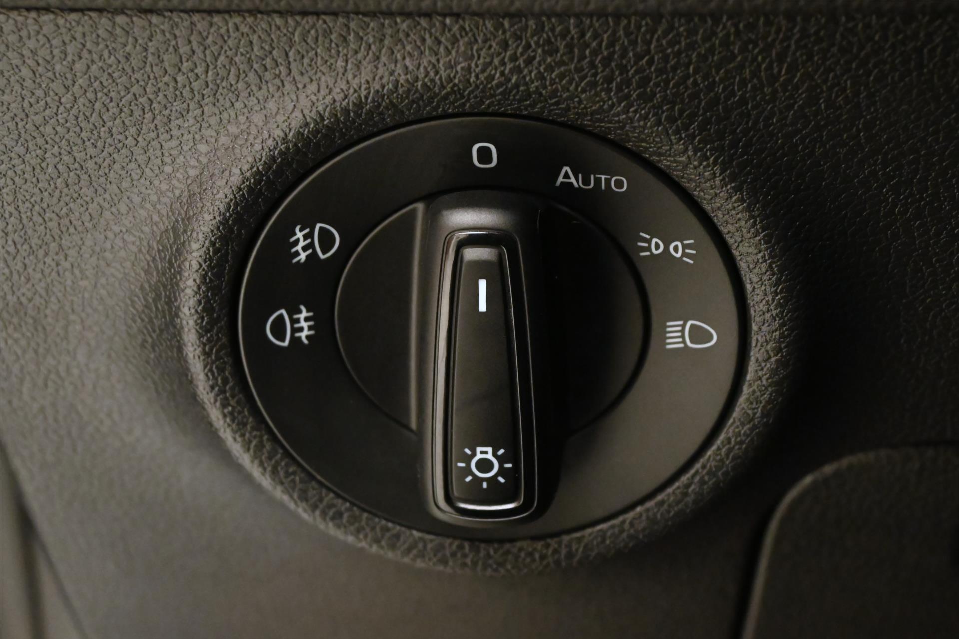 Hlavní fotografie vozu Škoda Karoq 1,5 TSI 110kW SPORTLINE Záruka až 5 let (30)