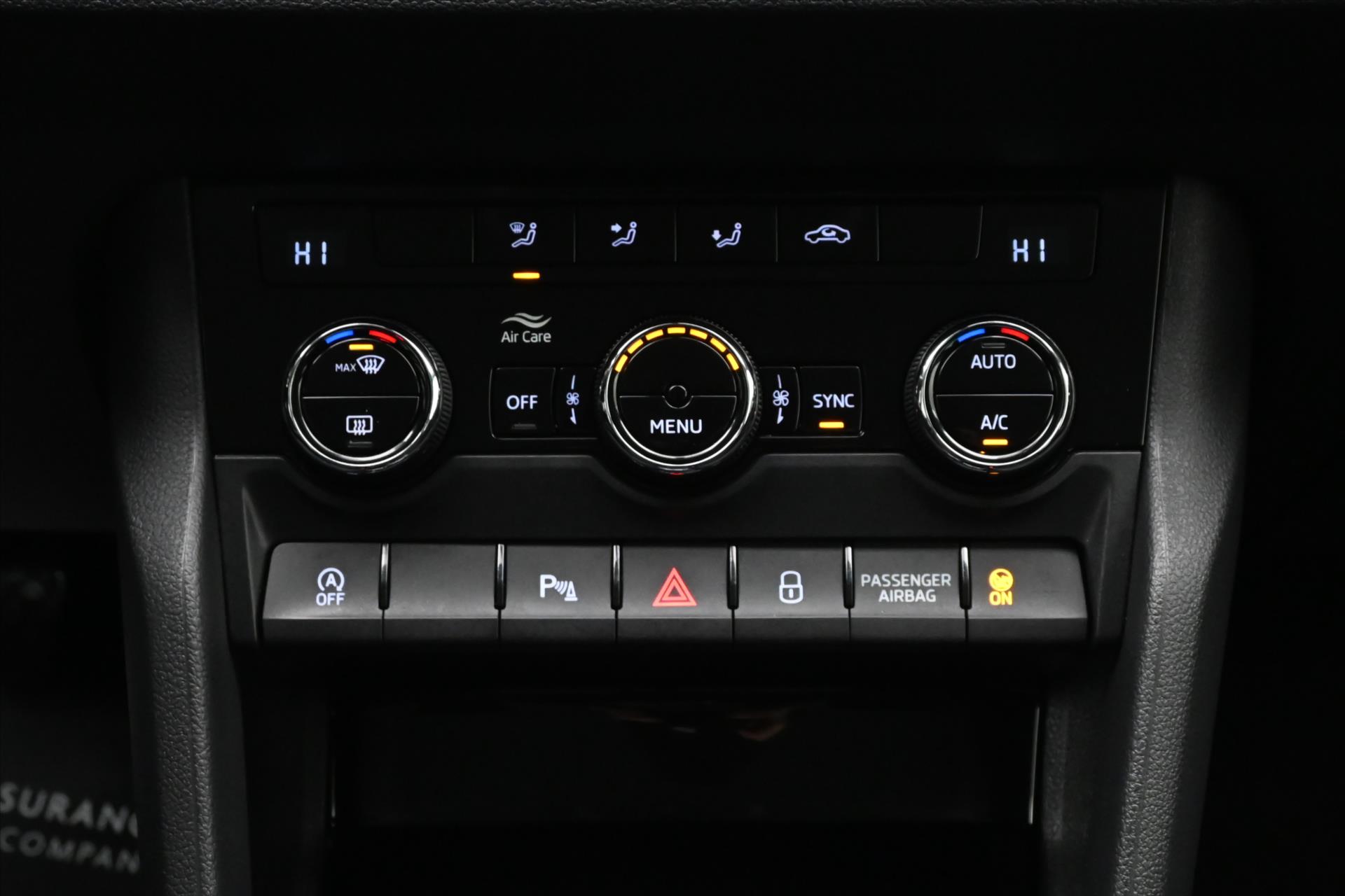 Hlavní fotografie vozu Škoda Karoq 1,5 TSI 110 kW DSG Business Záruka až 5 let (23)