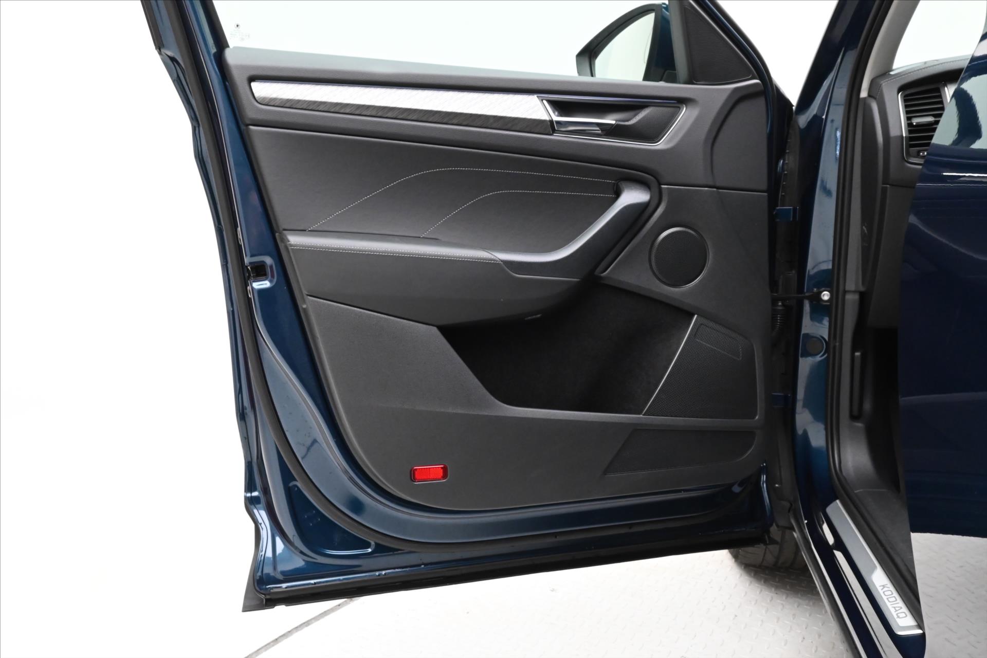 Hlavní fotografie vozu Škoda Kodiaq 2,0 TDI 110 kW DSG Style Záruka až 5 let (27)