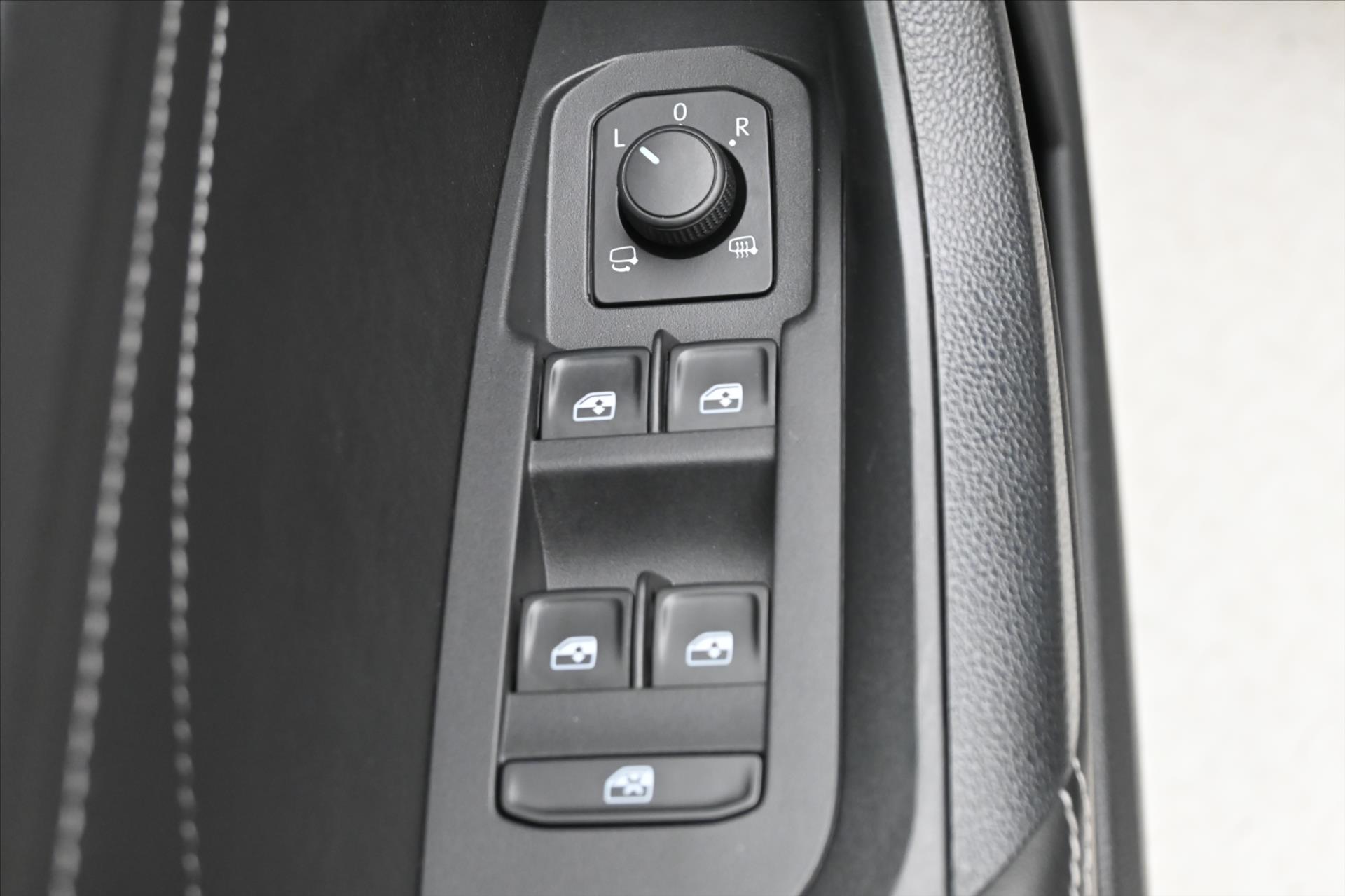 Hlavní fotografie vozu Škoda Kodiaq 2,0 TDI 110 kW DSG Style Záruka až 5 let (28)