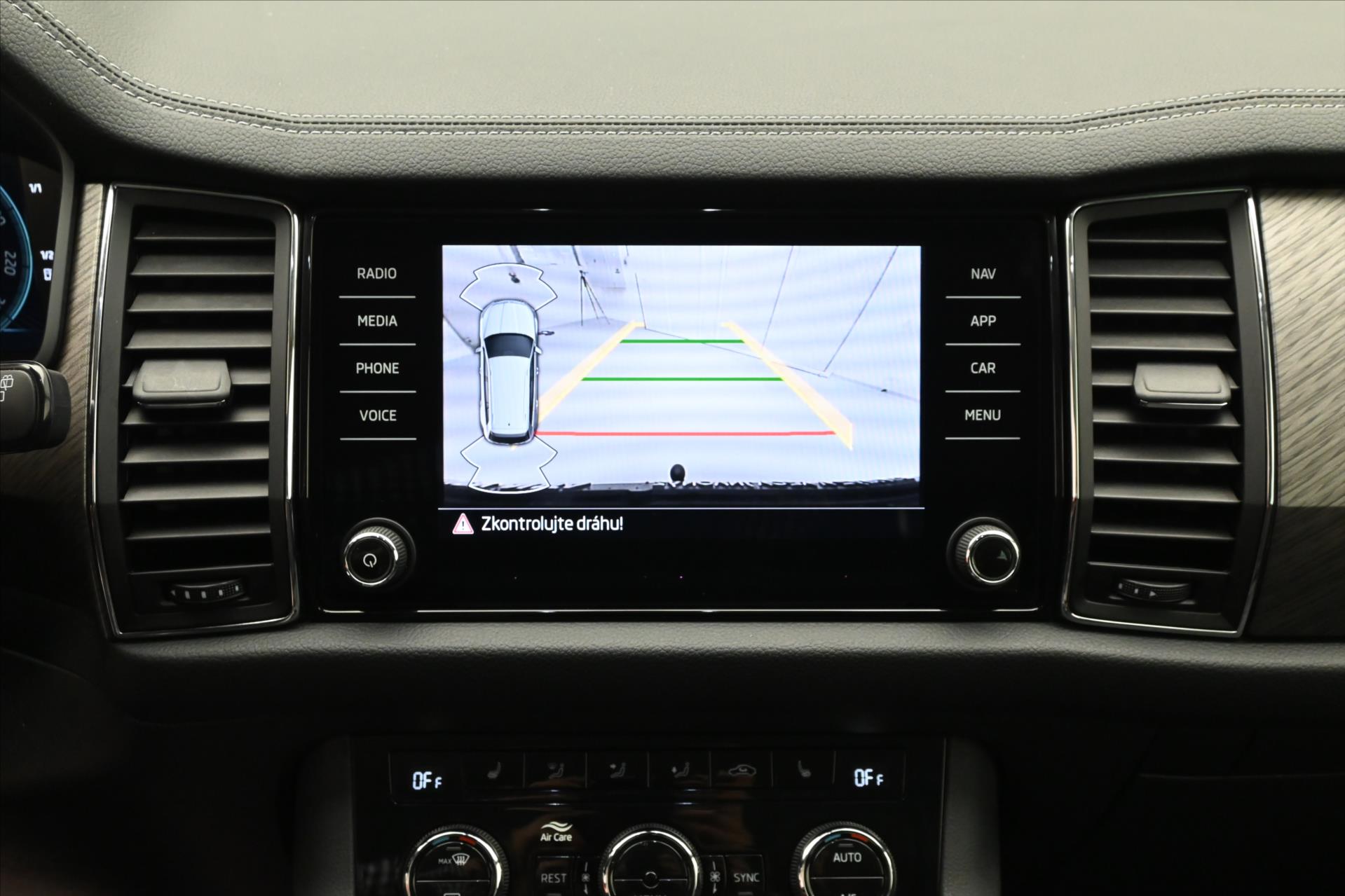 Hlavní fotografie vozu Škoda Kodiaq 2,0 TDI 110kW STYLE DSG Záruka až 5 let (22)