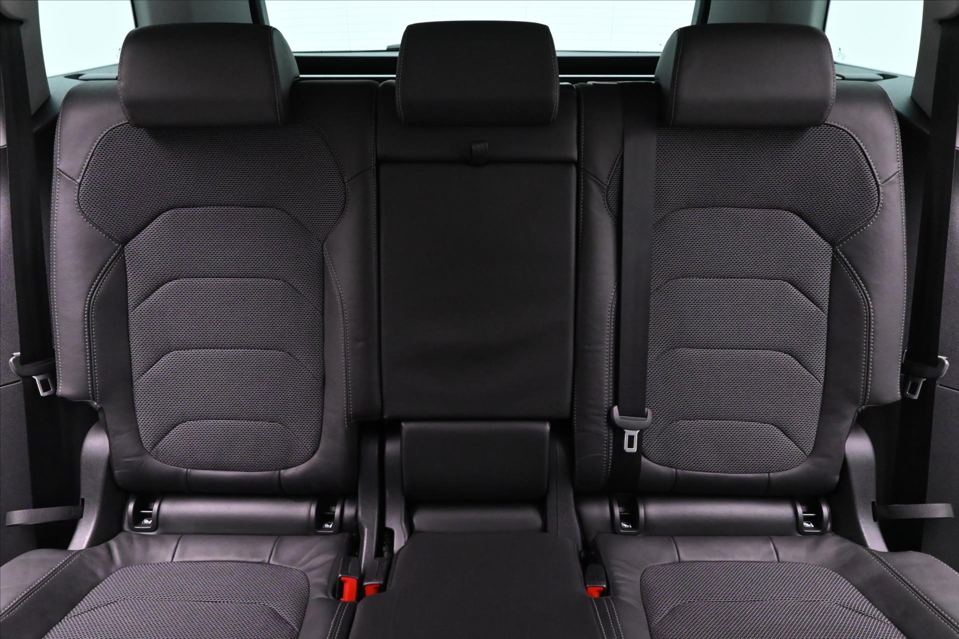 Hlavní fotografie vozu Škoda Kodiaq 2,0 TDI 110kW STYLE DSG Záruka až 5 let (29)