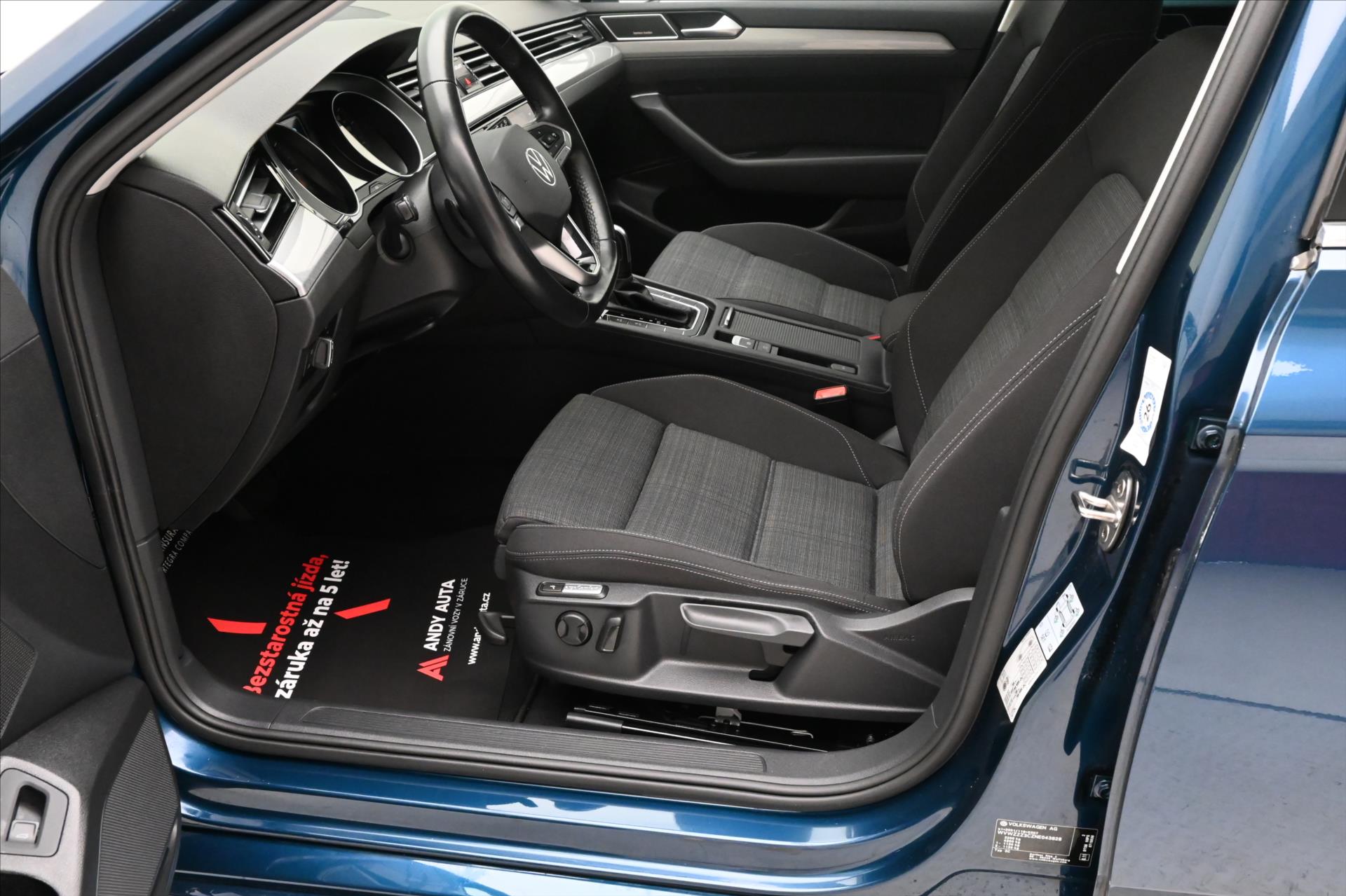 Hlavní fotografie vozu Volkswagen Passat 2,0 TDI 110 kW DSG Business ZÁRUKA AŽ 5 LET (13)
