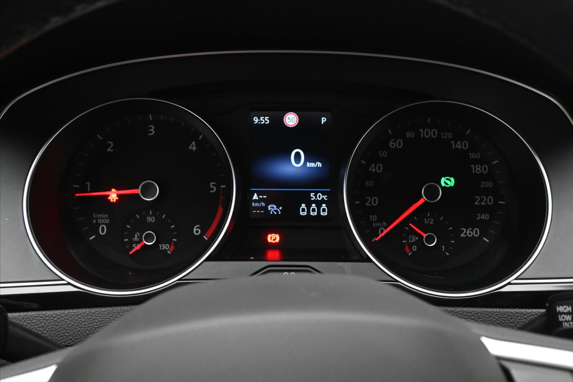 Hlavní fotografie vozu Volkswagen Passat 2,0 TDI 110 kW DSG Business ZÁRUKA AŽ 5 LET (16)