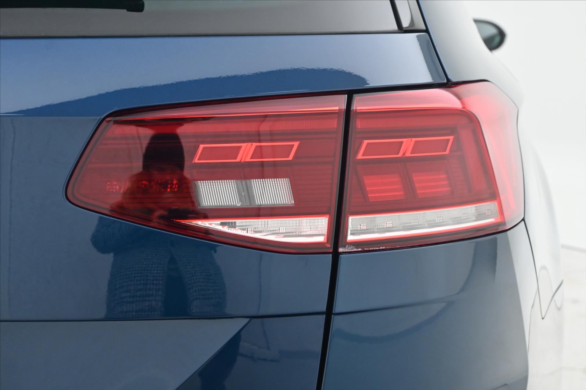 Hlavní fotografie vozu Volkswagen Passat 2,0 TDI 110 kW DSG Business ZÁRUKA AŽ 5 LET (31)