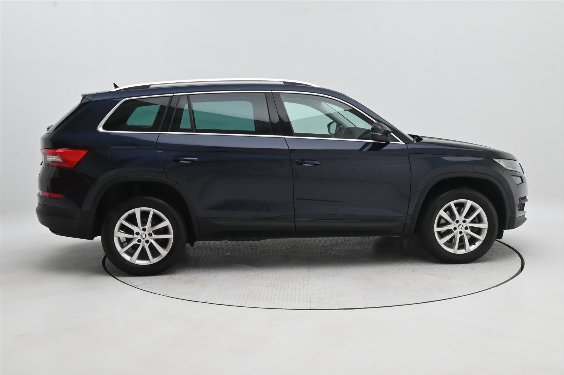 Hlavní fotografie vozu Škoda Kodiaq 2,0 TDI 147kW DSG 4x4 STYLE Záruka až 5 let (4)