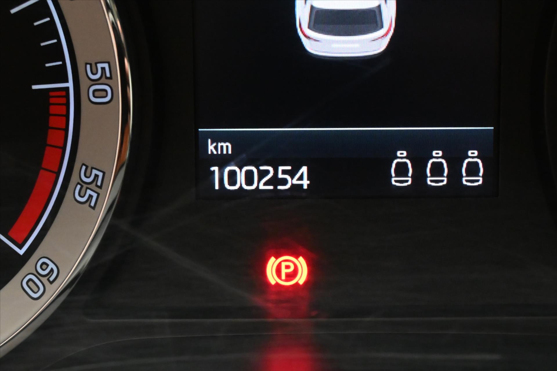 Main photo of the car Skoda Kodiaq 2.0 TDI 110 kW Ambition 4x4 Warranty up to 5 years (18)