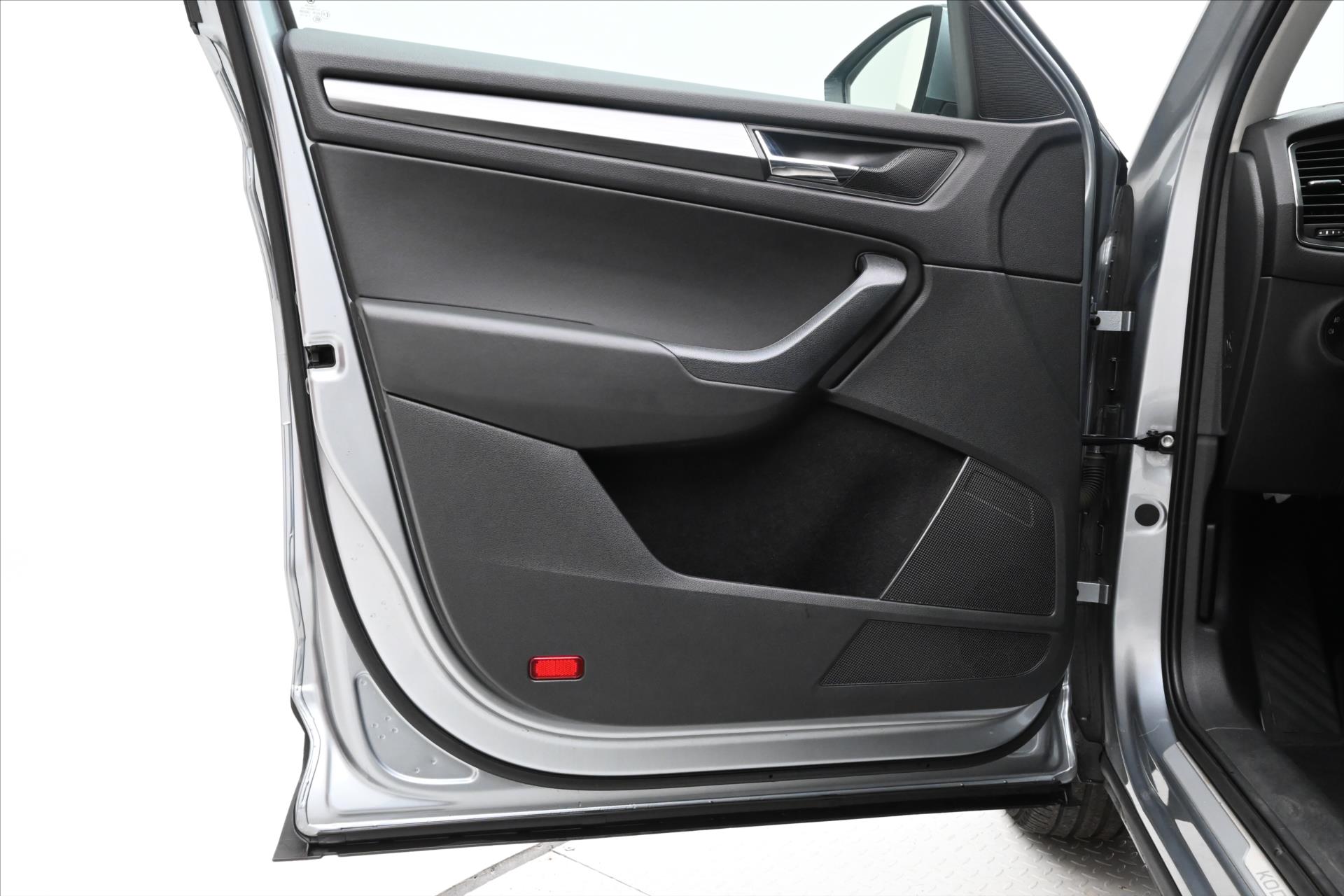 Main photo of the car Skoda Kodiaq 2.0 TDI 110 kW Ambition 4x4 Warranty up to 5 years (25)