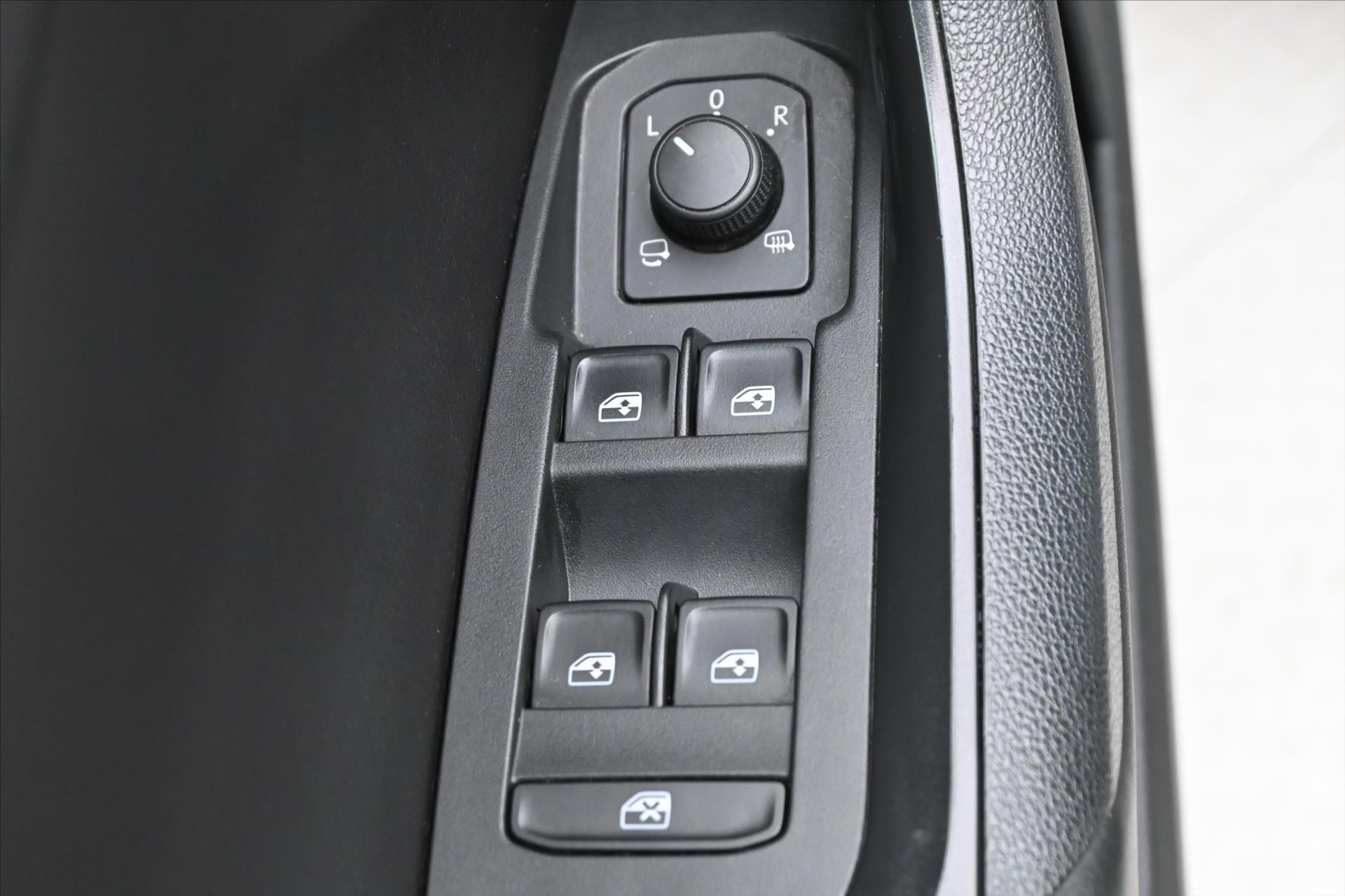 Main photo of the car Skoda Kodiaq 2.0 TDI 110 kW Ambition 4x4 Warranty up to 5 years (26)