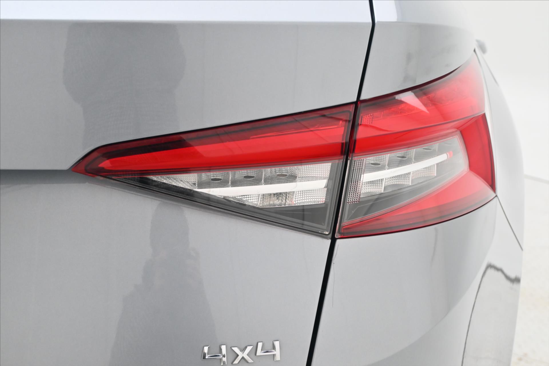 Main photo of the car Skoda Kodiaq 2.0 TDI 110 kW Ambition 4x4 Warranty up to 5 years (32)
