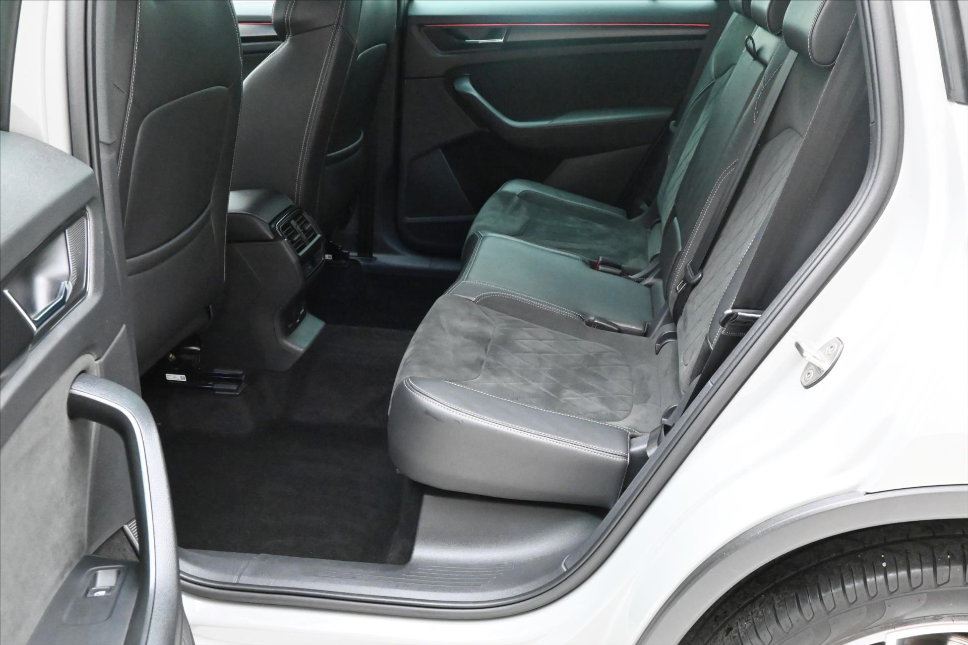 Hlavní fotografie vozu Škoda Kodiaq 1,5 TSI 110 kW Sportline Business Záruka až 5 let (15)