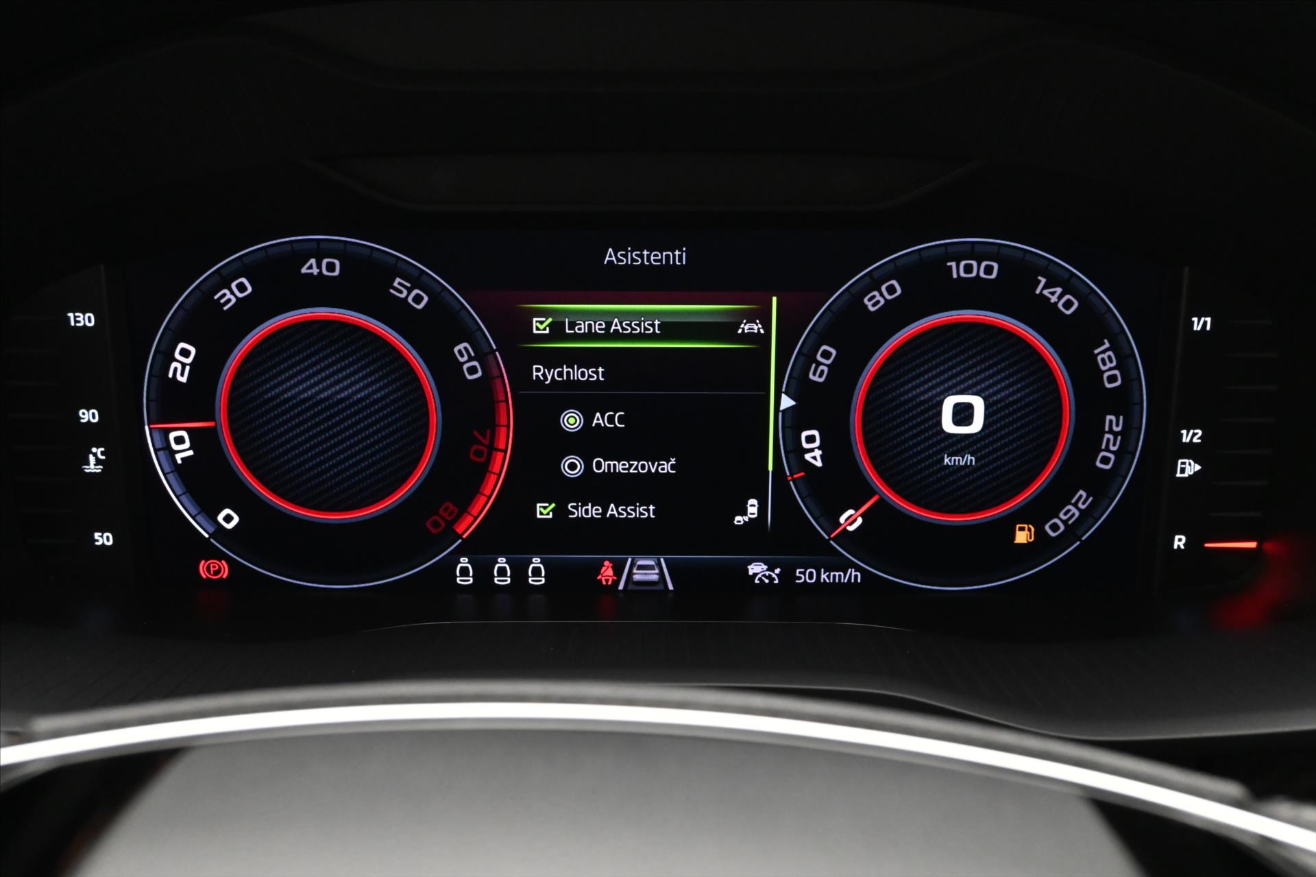 Hlavní fotografie vozu Škoda Kodiaq 1,5 TSI 110 kW Sportline Business Záruka až 5 let (17)