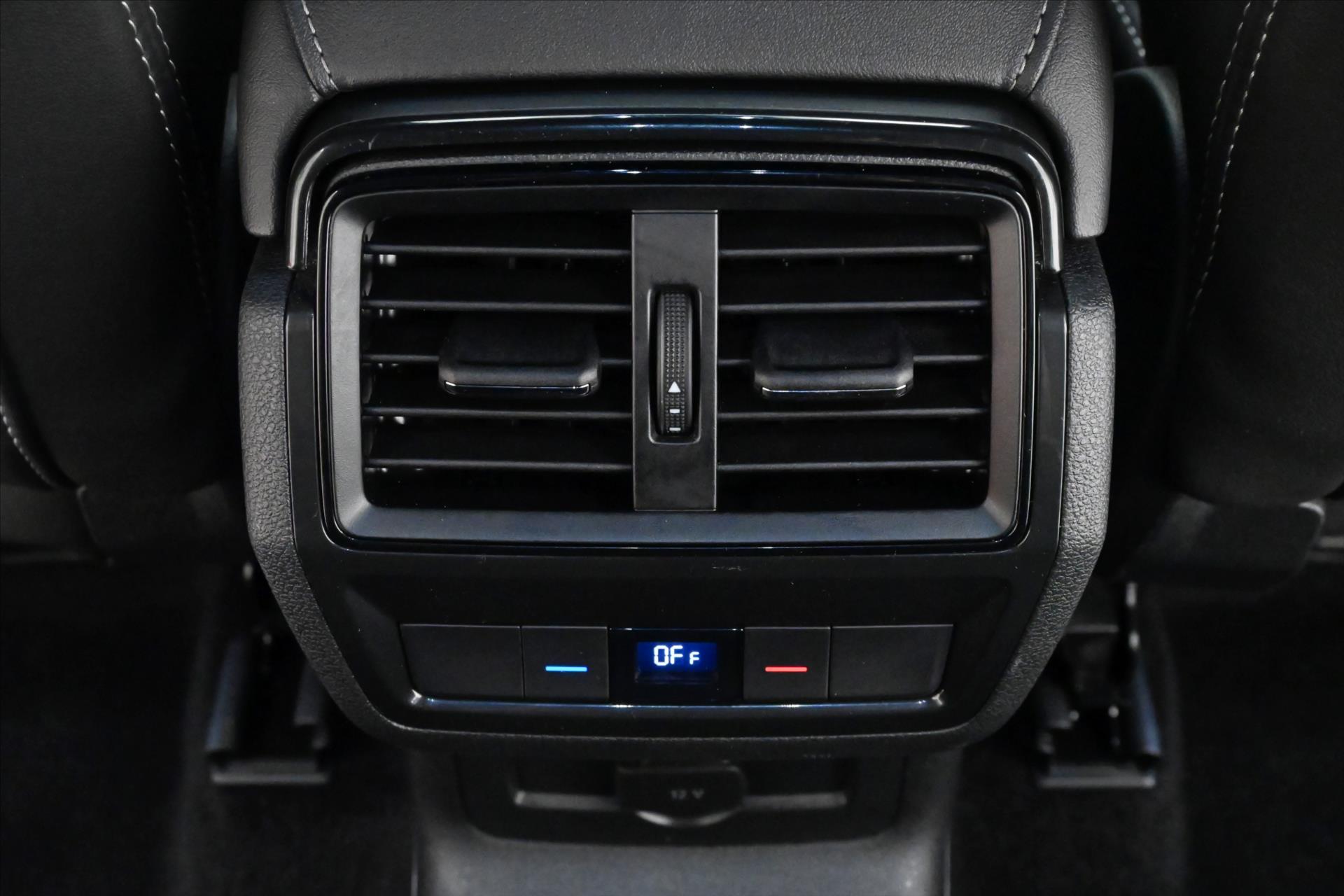 Hlavní fotografie vozu Škoda Kodiaq 1,5 TSI 110 kW Sportline Business Záruka až 5 let (25)