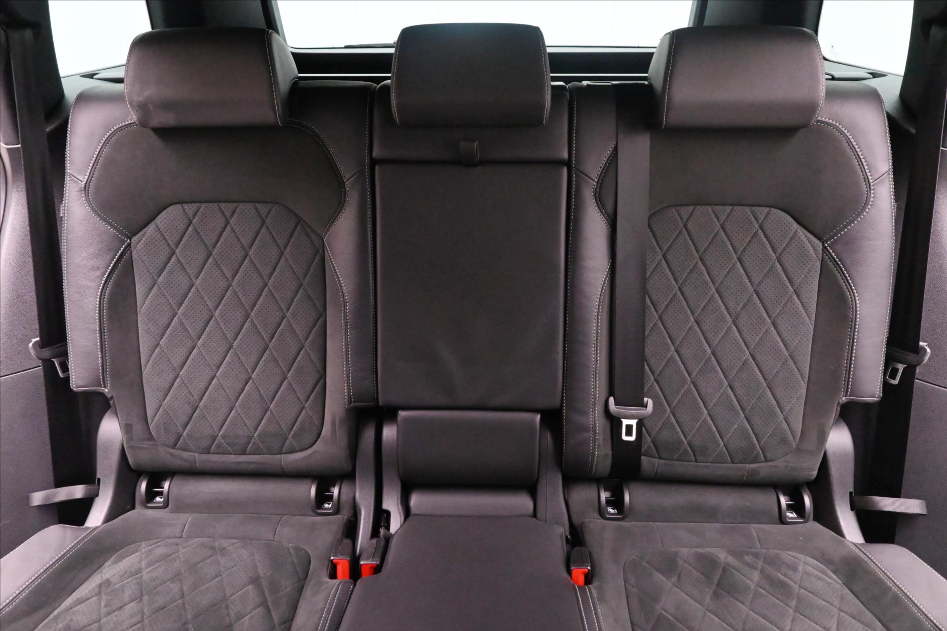 Hlavní fotografie vozu Škoda Kodiaq 1,5 TSI 110 kW Sportline Business Záruka až 5 let (30)