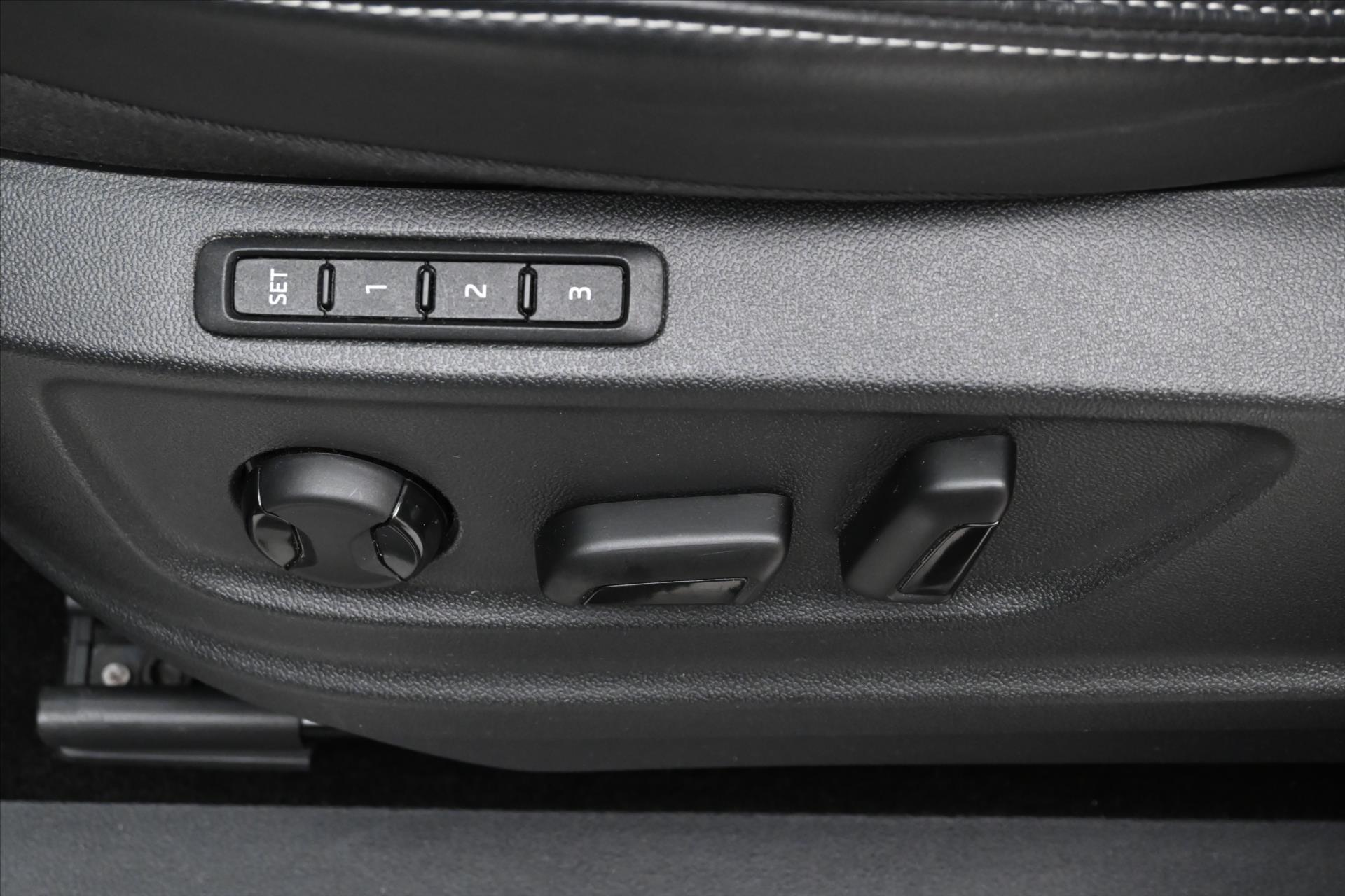 Hlavní fotografie vozu Škoda Kodiaq 1,5 TSI 110 kW Sportline Business Záruka až 5 let (31)