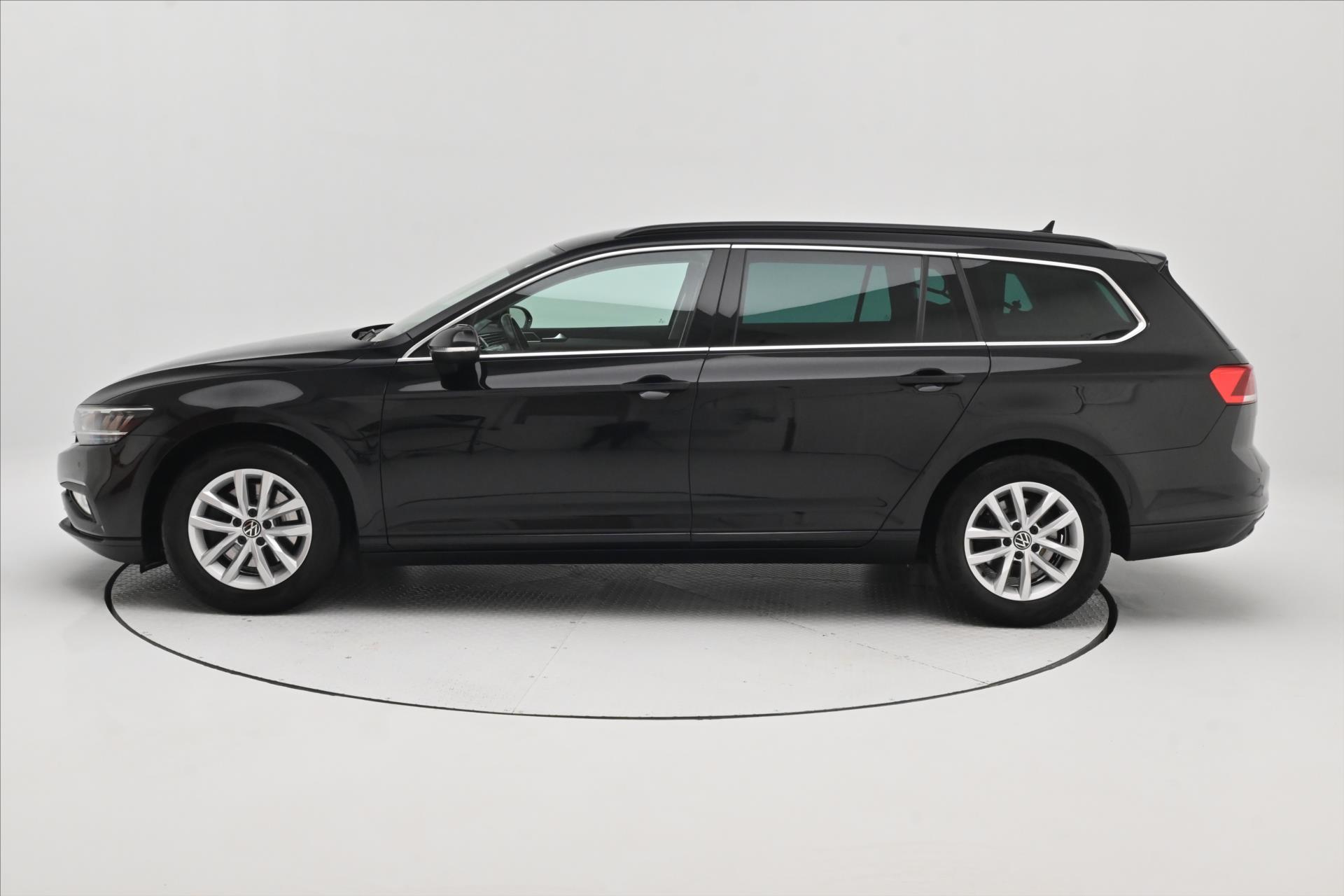 Hlavní fotografie vozu Volkswagen Passat 2,0 TDI 110 kW DSG Business Záruka až 5 let (8)