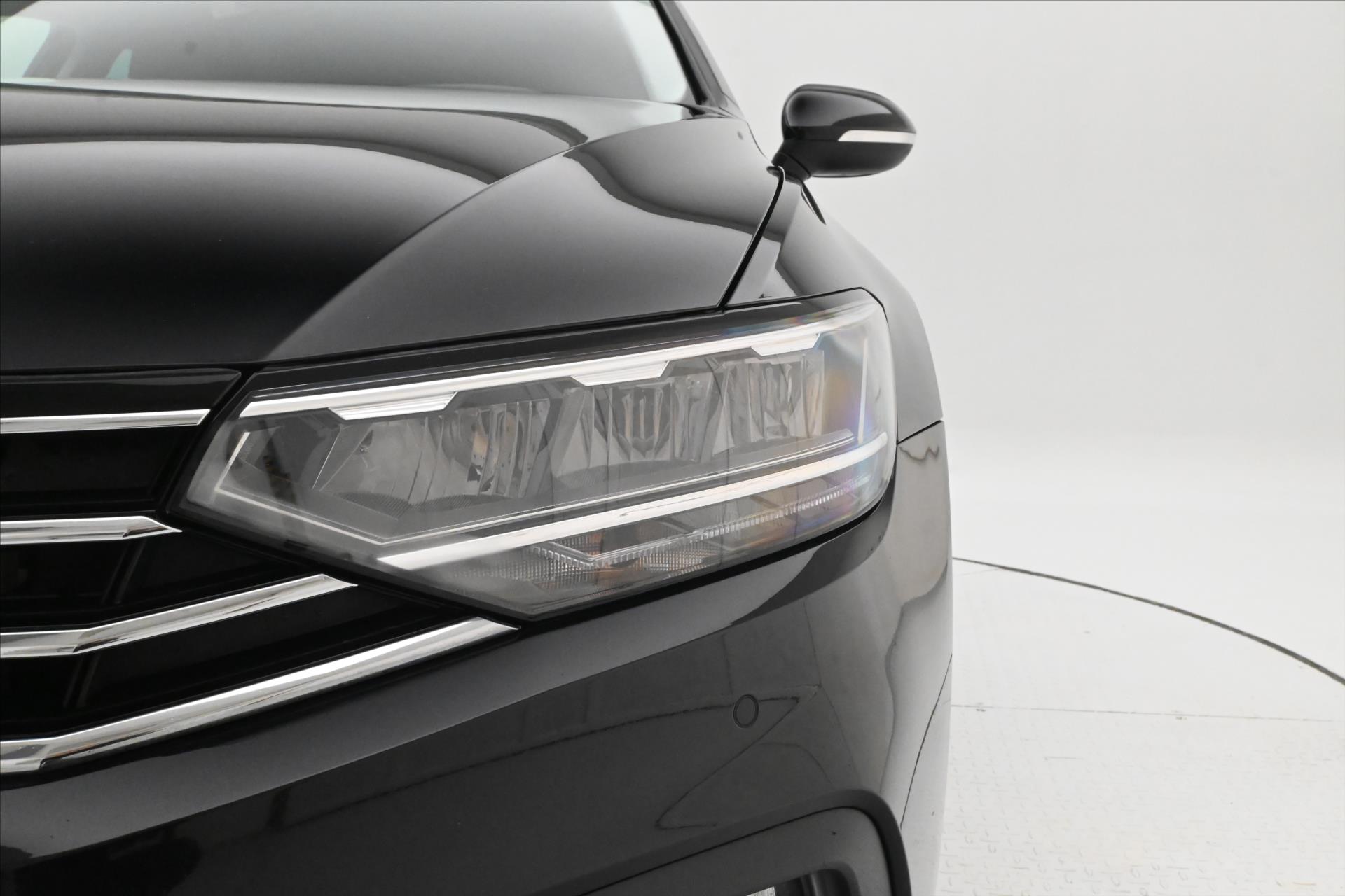 Hlavní fotografie vozu Volkswagen Passat 2,0 TDI 110 kW DSG Business Záruka až 5 let (27)