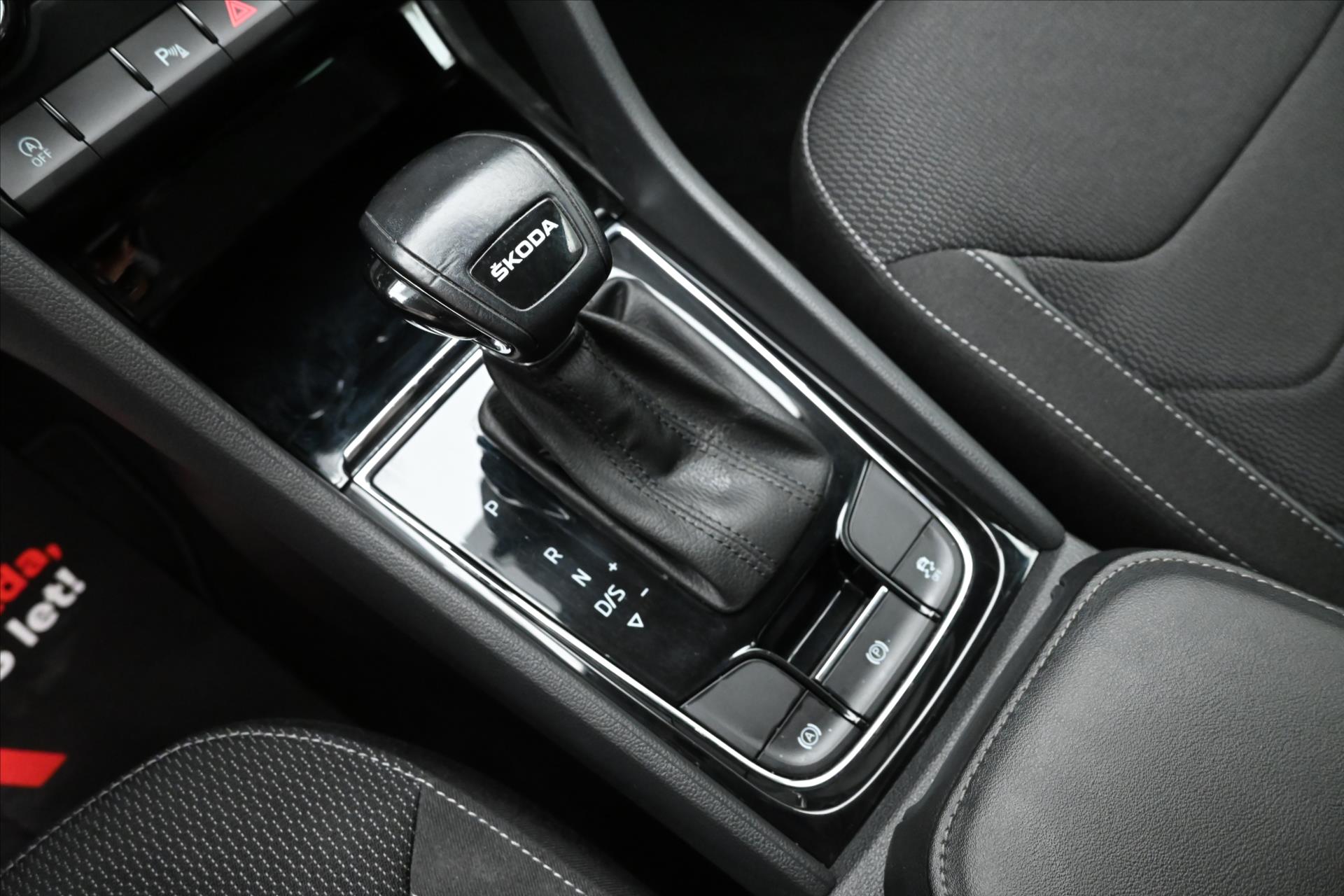 Hlavní fotografie vozu Škoda Kodiaq 2,0 TDI 110 kW DSG Ambition 7Míst Záruka až 5 let (23)