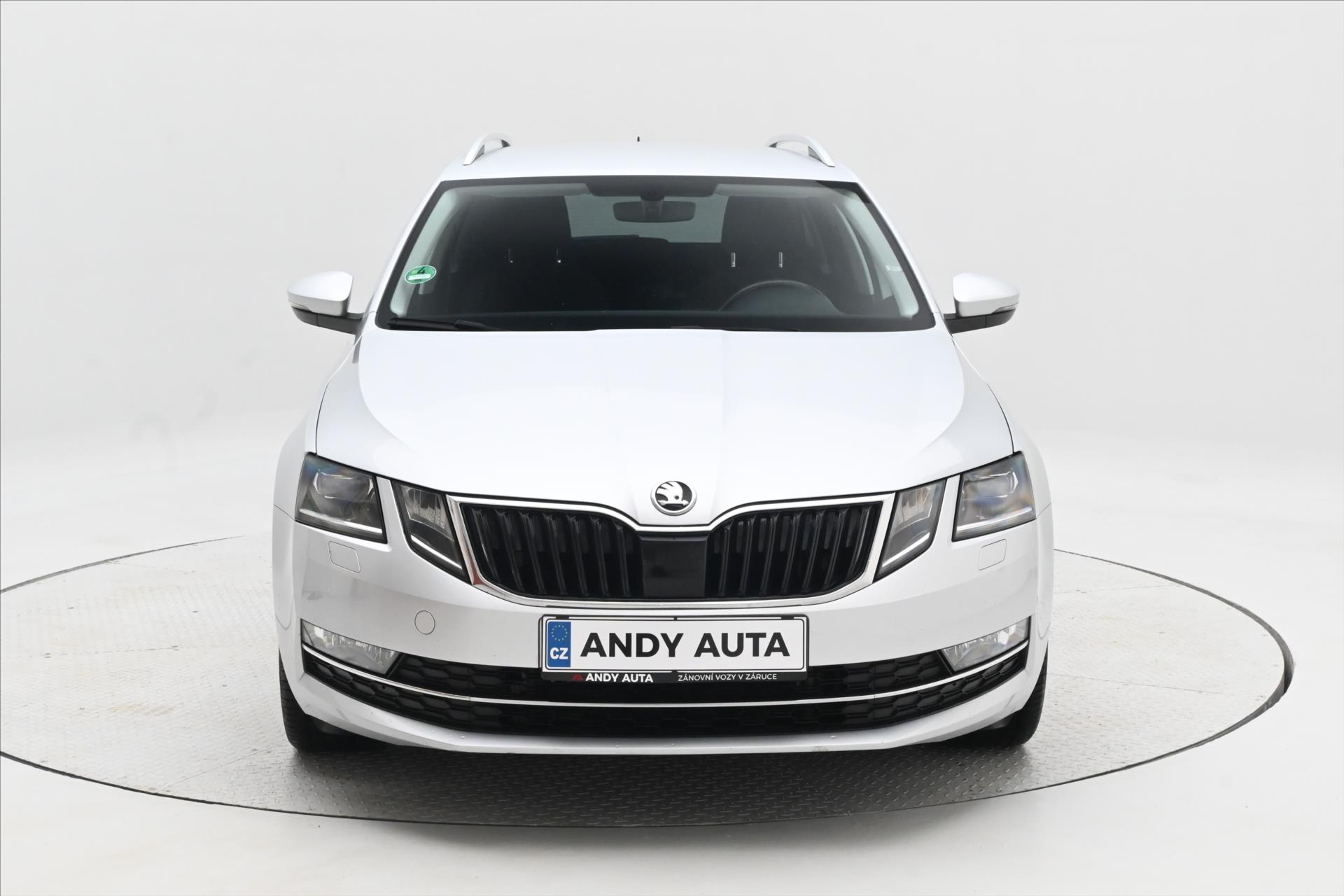 Hlavní fotografie vozu Škoda Octavia 2,0 TDI 110kW STYLE DSG Záruka až 5 let (2)
