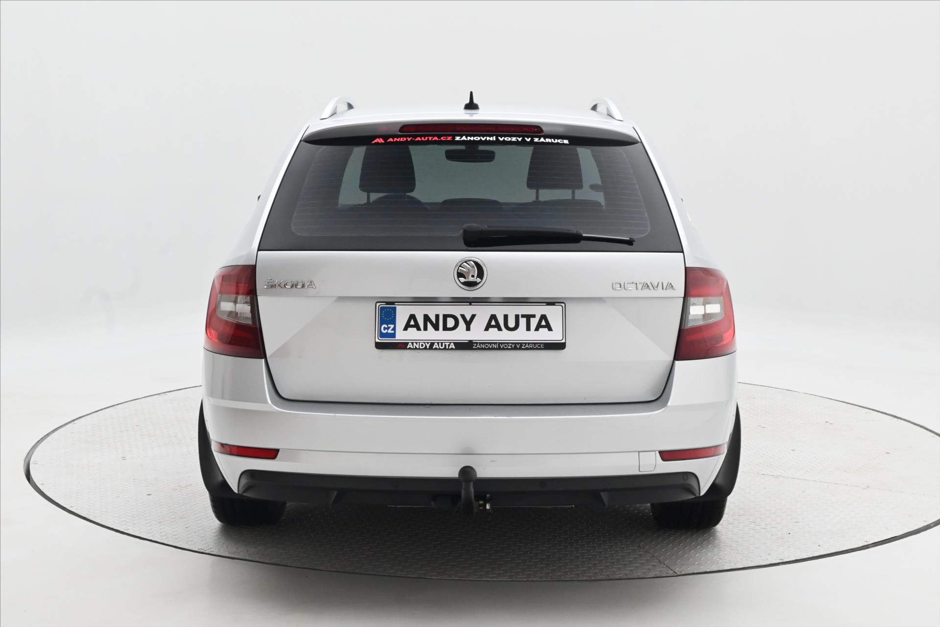 Hlavní fotografie vozu Škoda Octavia 2,0 TDI 110kW STYLE DSG Záruka až 5 let (6)