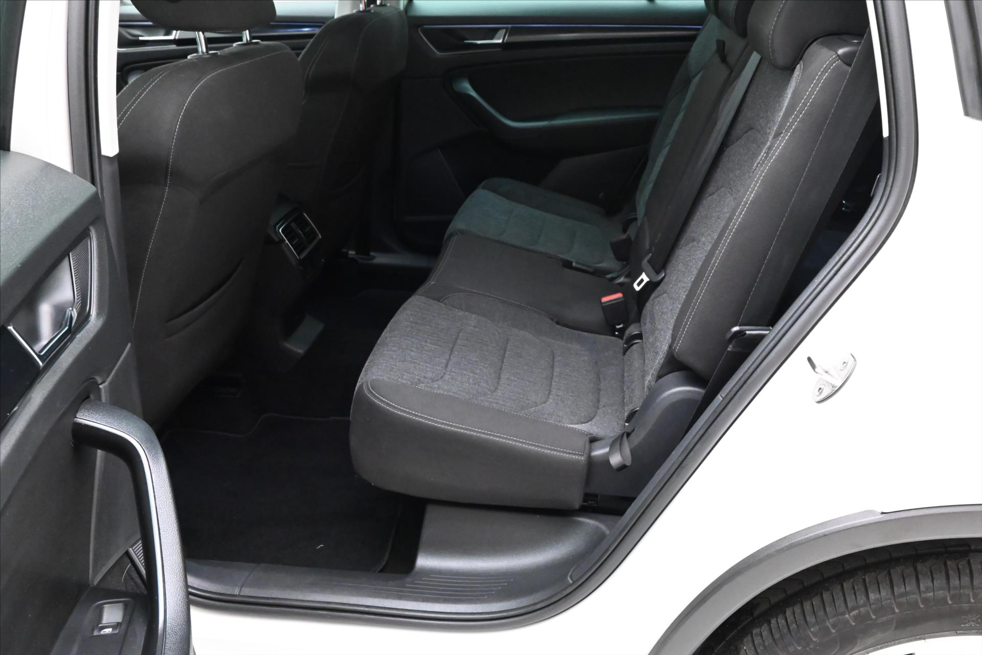 Hlavní fotografie vozu Škoda Kodiaq 2,0 TDI 110 kW DSG 7/Míst STYLE Záruka až 5 let (15)