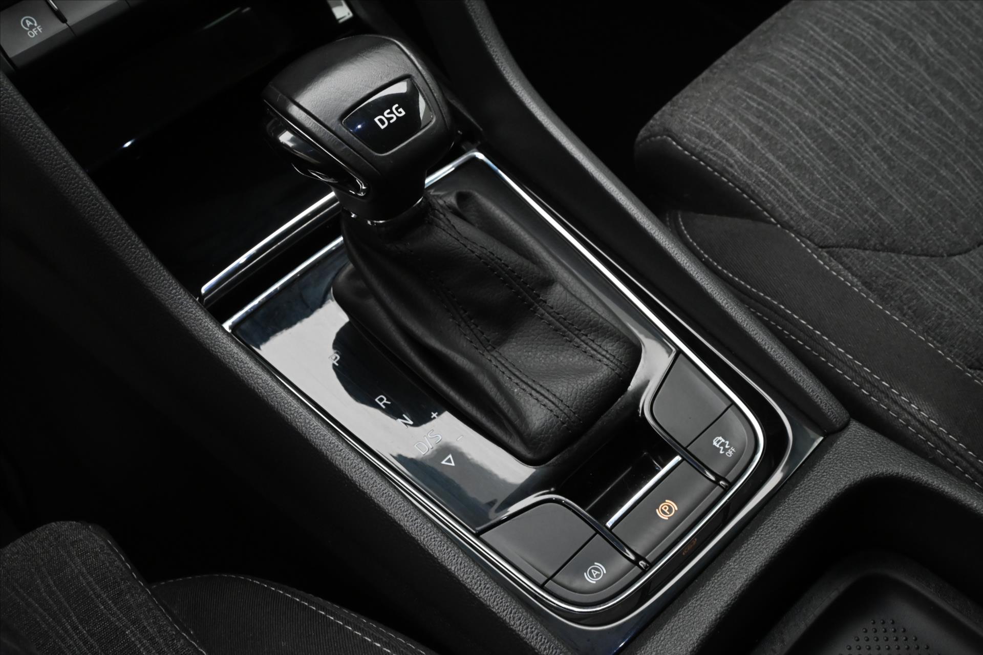 Hlavní fotografie vozu Škoda Kodiaq 2,0 TDI 110 kW DSG 7/Míst STYLE Záruka až 5 let (26)