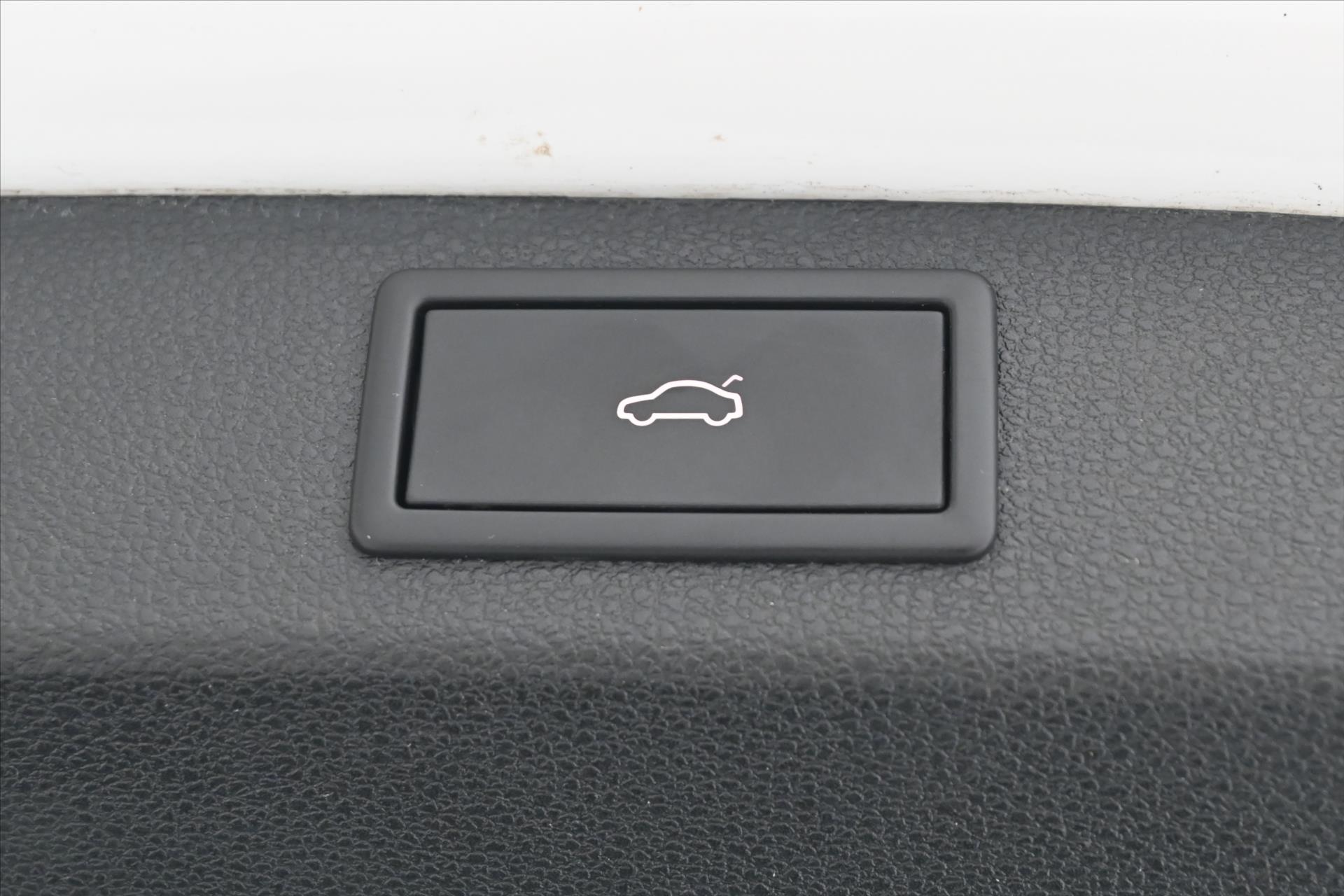 Hlavní fotografie vozu Škoda Kodiaq 2,0 TDI 110 kW DSG 7/Míst STYLE Záruka až 5 let (32)