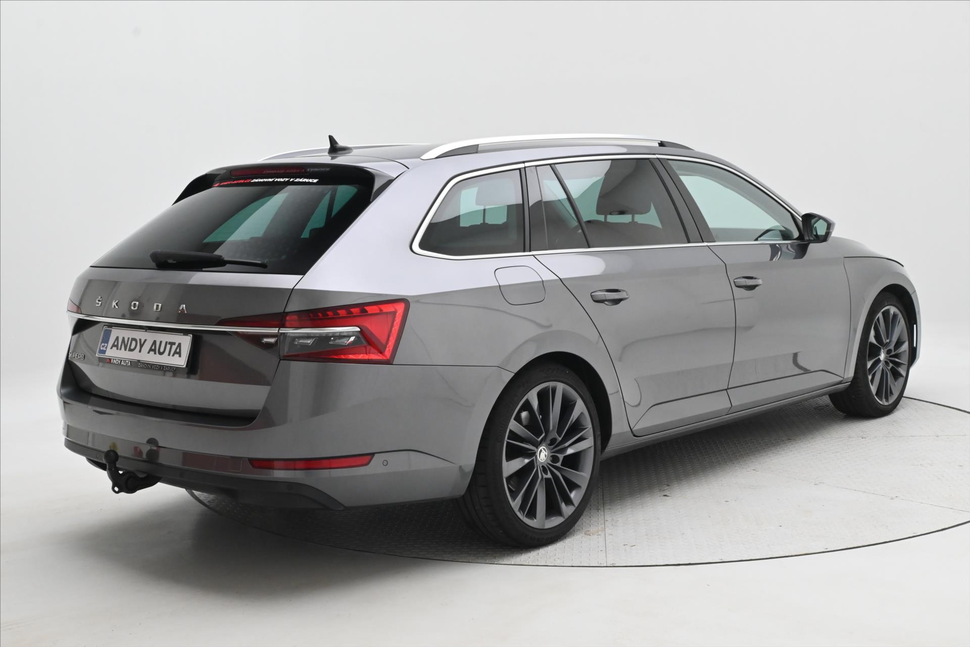 Hlavní fotografie vozu Škoda Superb 2,0 TDI 147 kW DSG Style Záruka až 5 let (6)