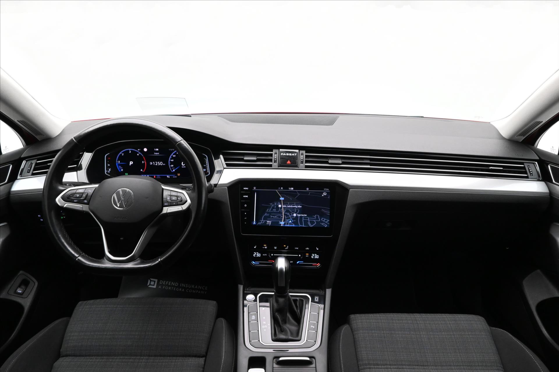 Hlavní fotografie vozu Volkswagen Passat 2,0 TDI 110kW BUSINESS DSG Záruka až 5 let (15)