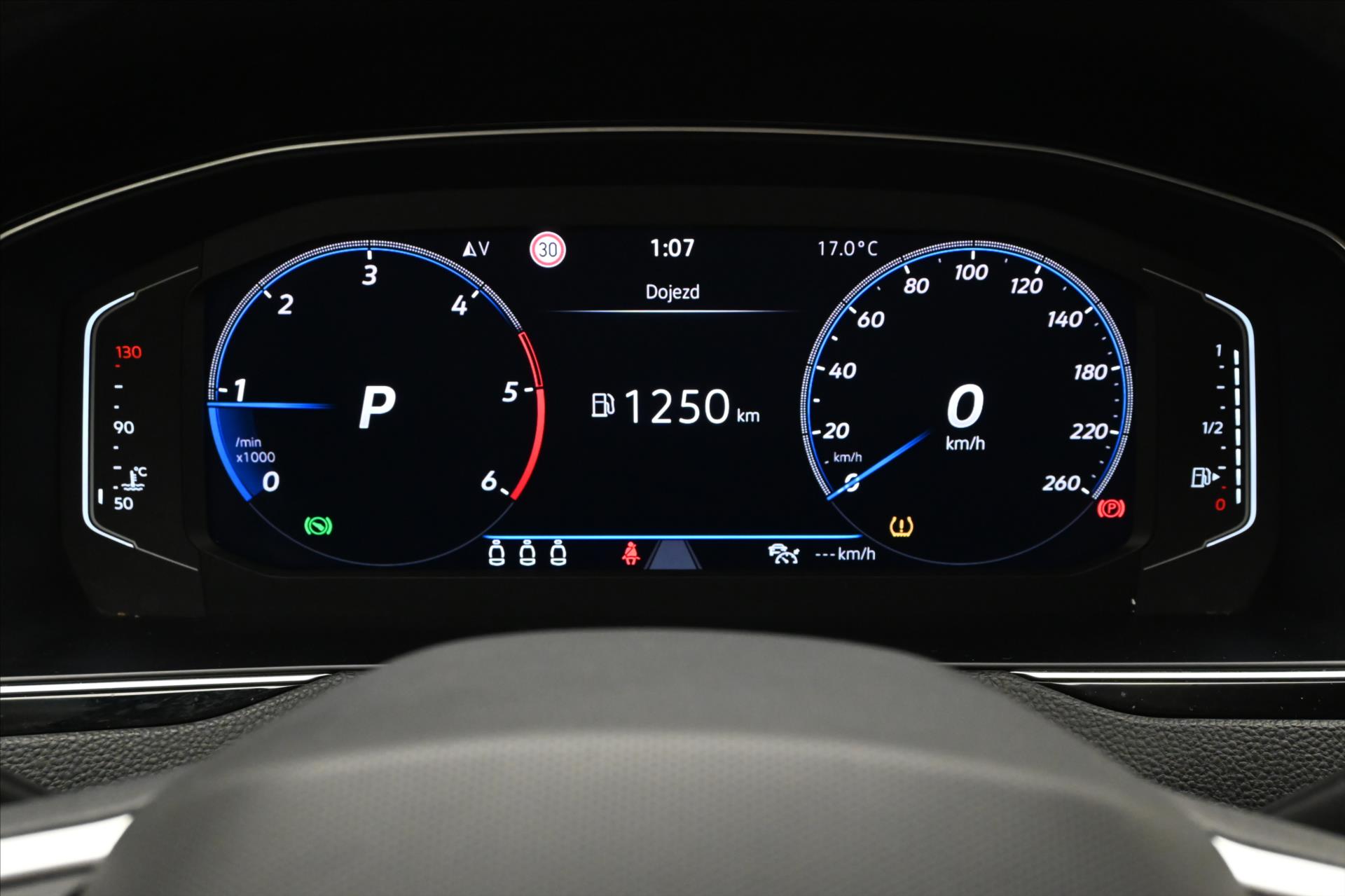 Hlavní fotografie vozu Volkswagen Passat 2,0 TDI 110kW BUSINESS DSG Záruka až 5 let (16)