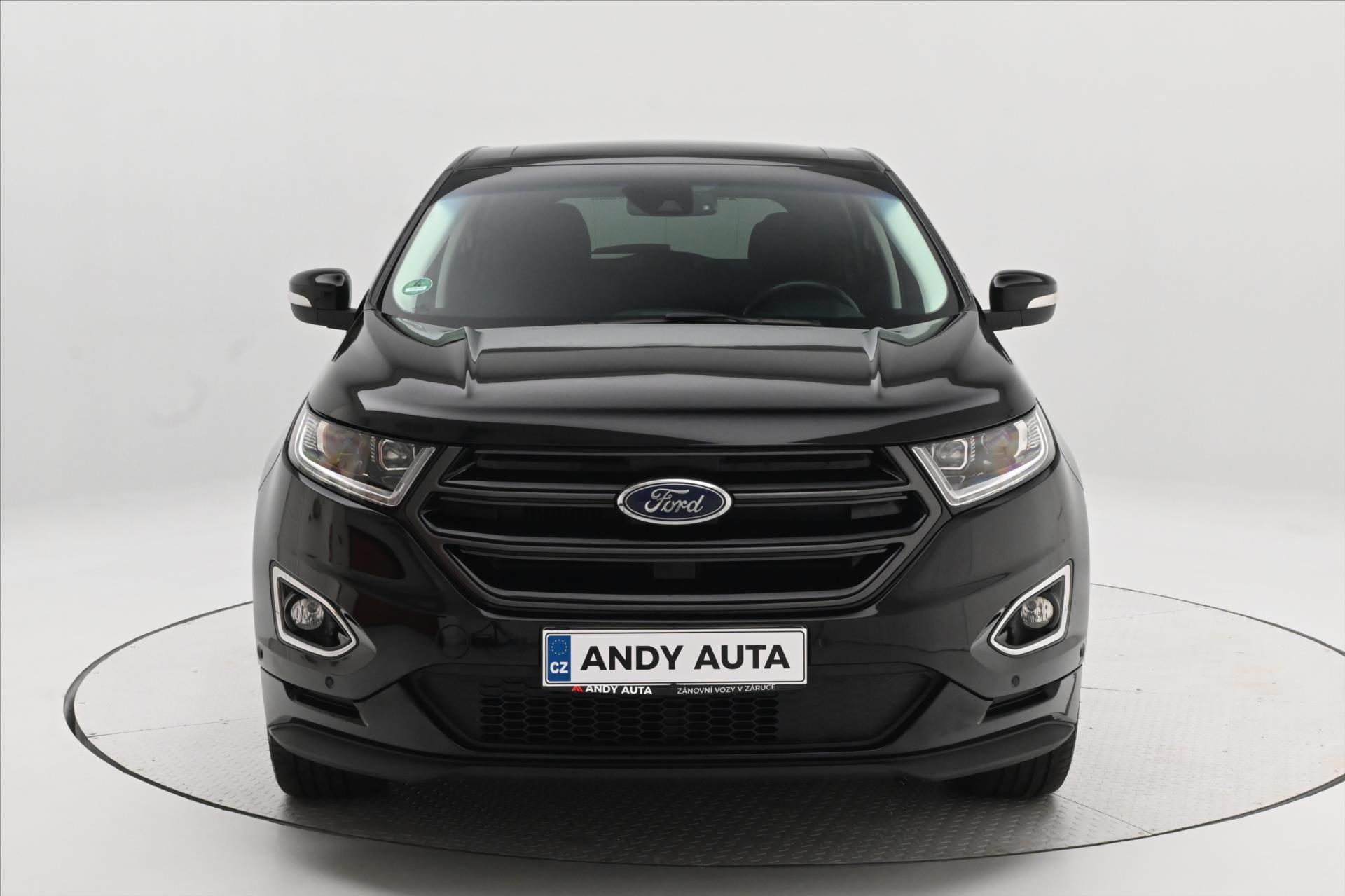Hlavní fotografie vozu Ford Edge 2,0 TDCi 154 kW 4x4 AT6 Panorama Záruka až 5 let (2)
