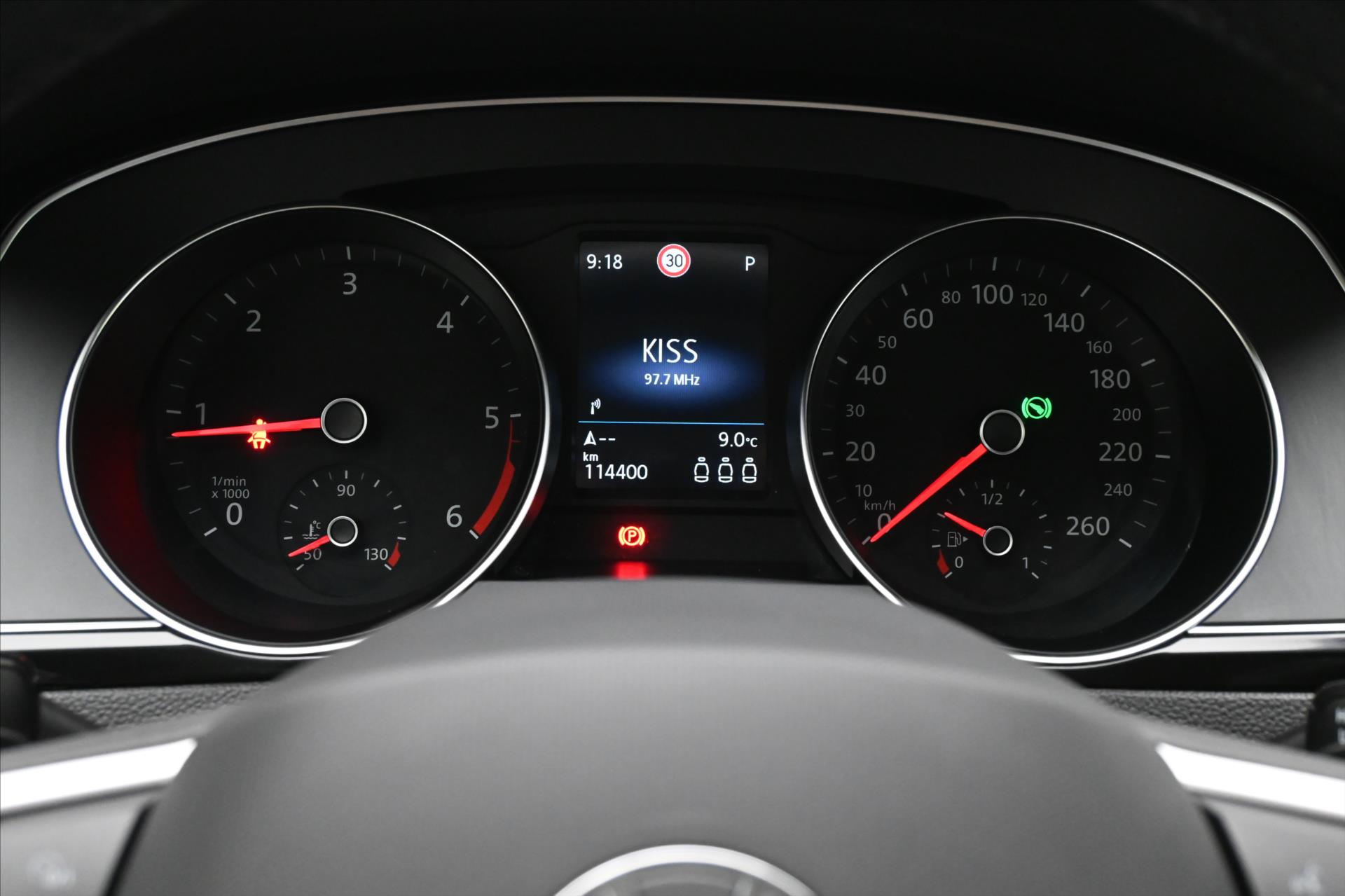 Hlavní fotografie vozu Volkswagen Passat 2,0 TDI 90kW Business DSG Záruka až 5 let (16)