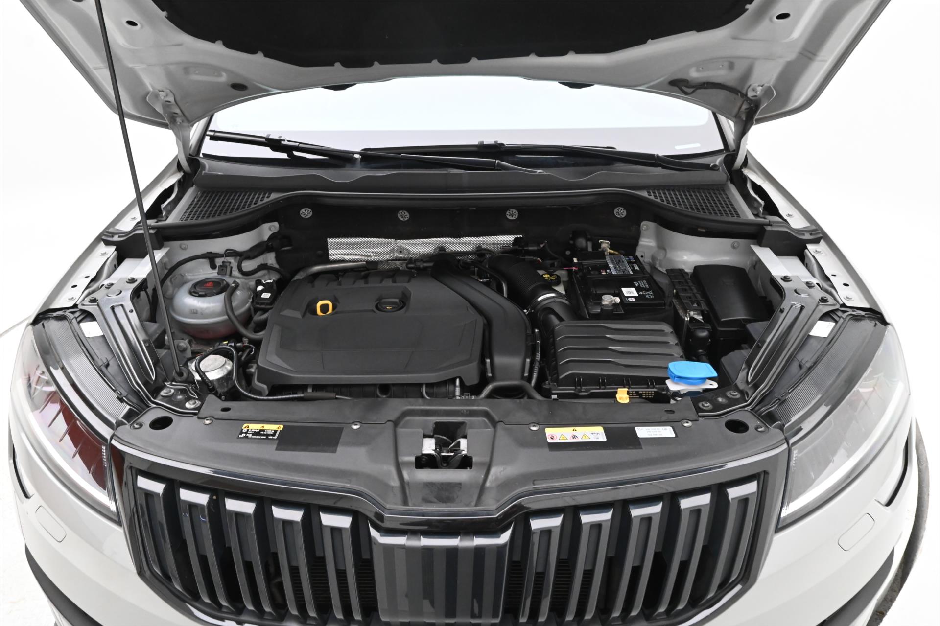 Main photo of the car Skoda Karoq 1.5 TSI 110 kW DSG Sportline Warranty up to 5 years (10)